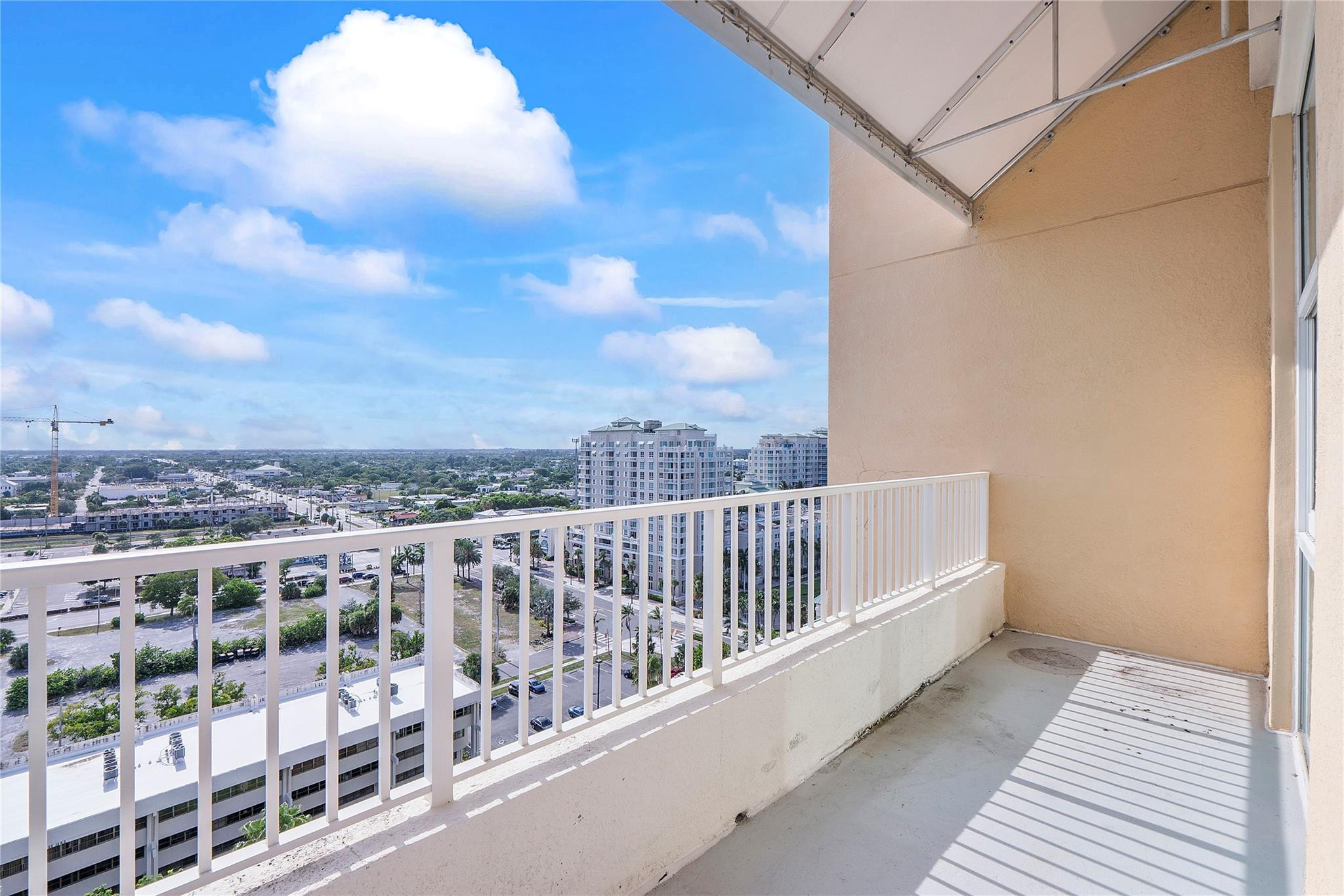 625 Casa Loma #1608, Boynton Beach FL 33435