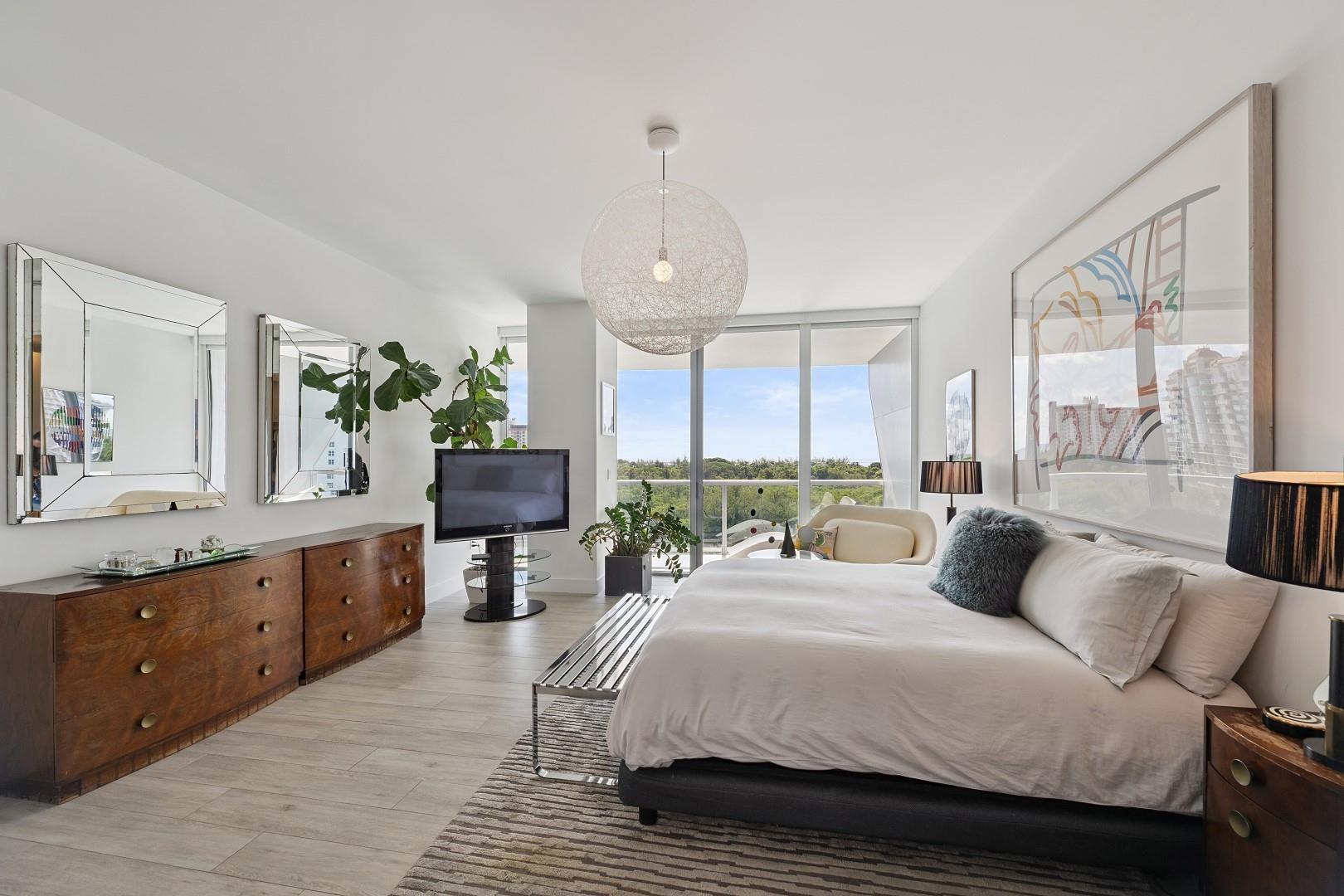 920 Intracoastal #801, Fort Lauderdale FL 33304