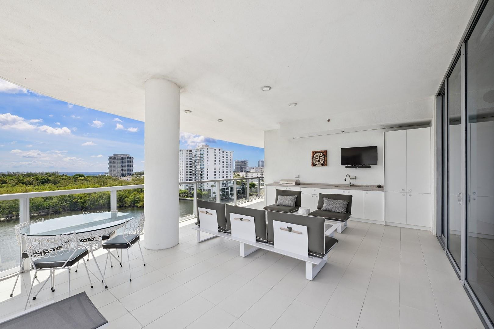 920 Intracoastal #801, Fort Lauderdale FL 33304