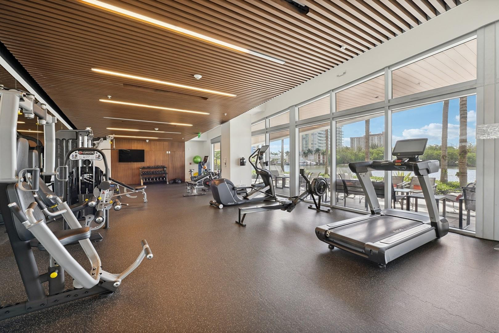 920 Intracoastal #801, Fort Lauderdale FL 33304