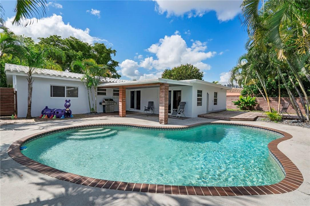 1949 Windward, Lauderdale By The Sea FL 33062