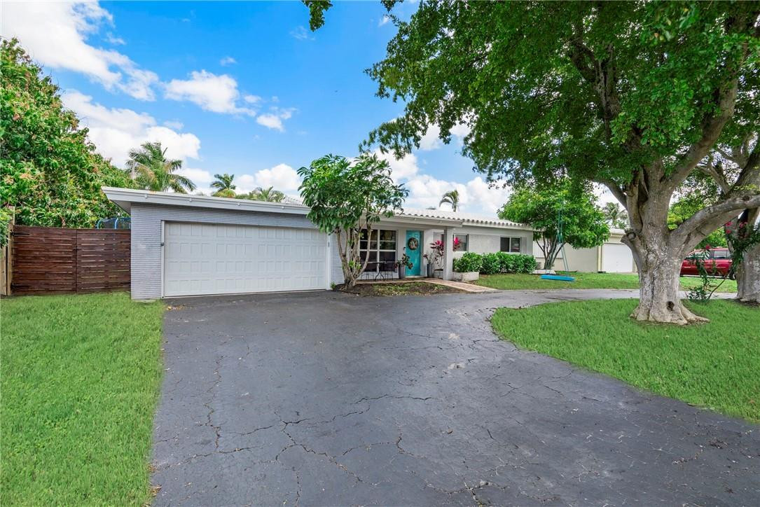 1949 Windward, Lauderdale By The Sea FL 33062