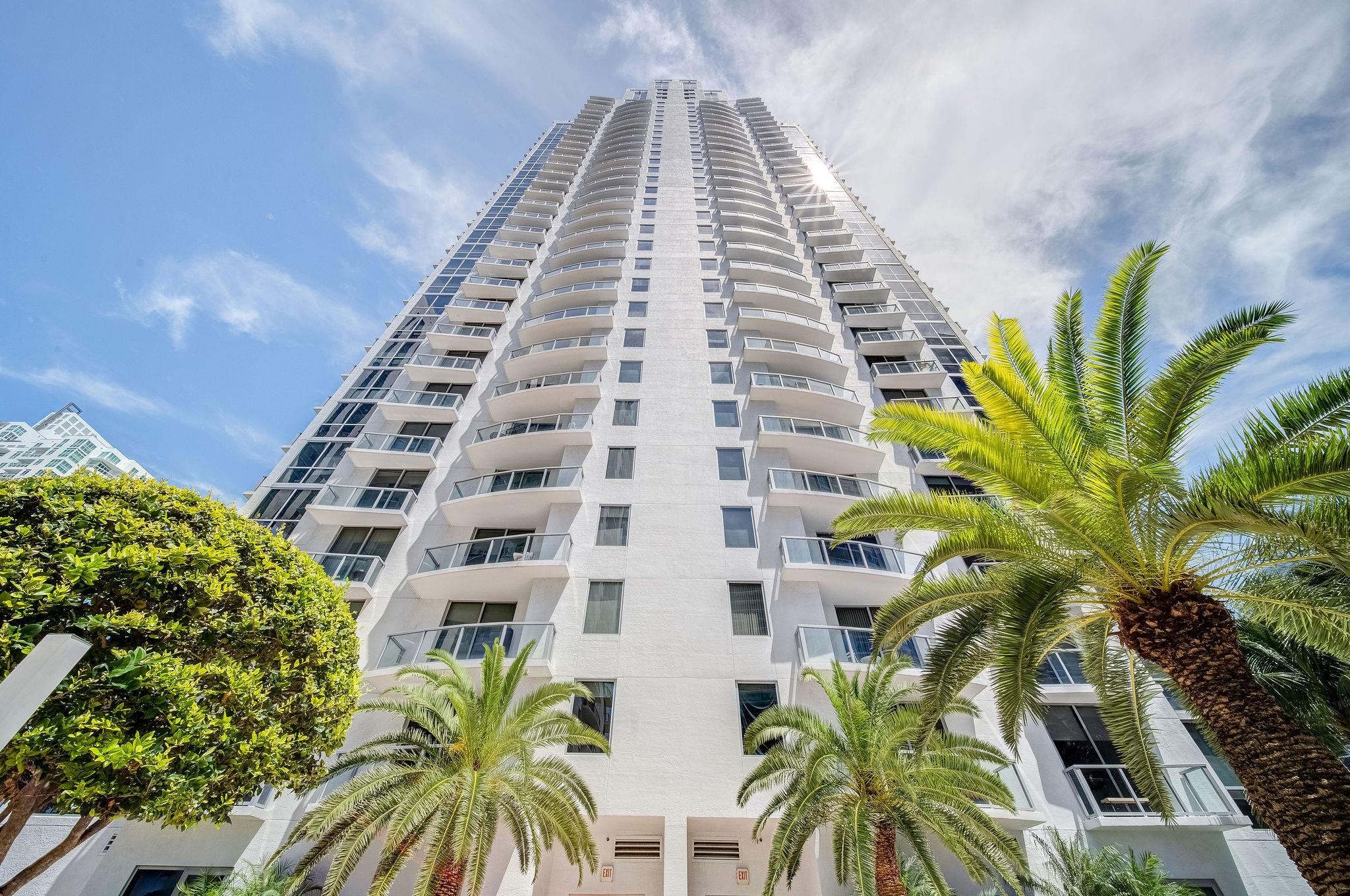 1050 Brickell Ave #2302, Miami FL 33131