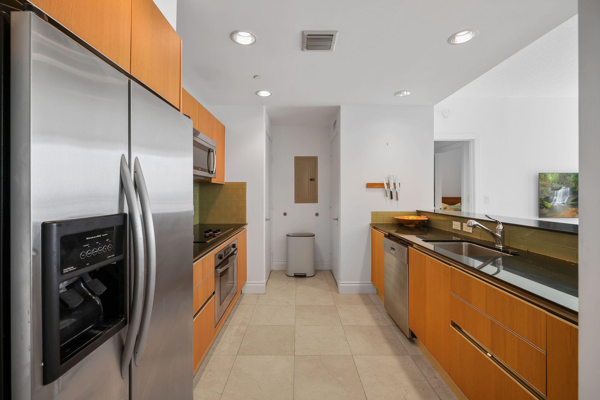 1050 Brickell Ave #2302, Miami FL 33131