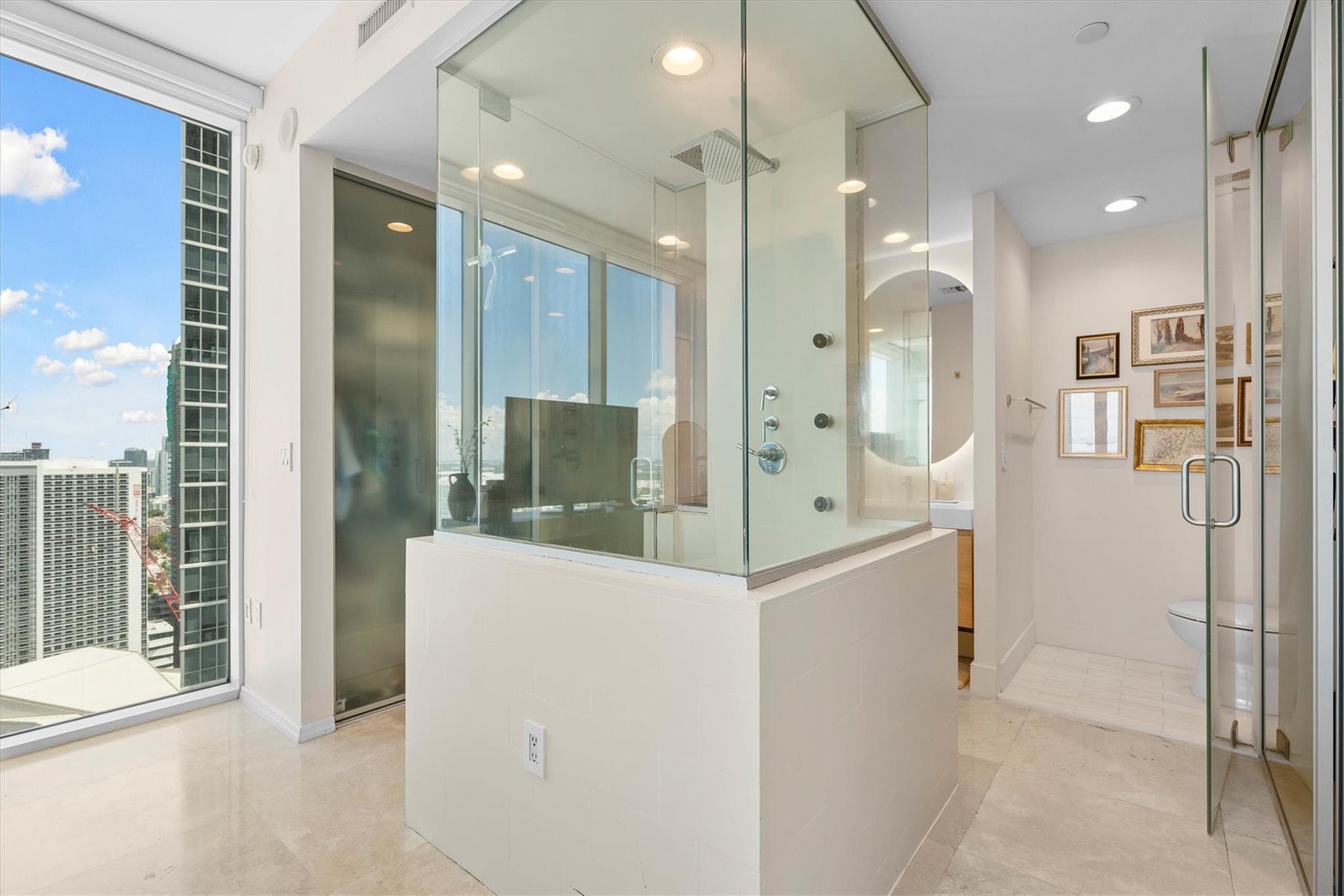 1040 Biscayne Blvd #3906, Miami FL 33132