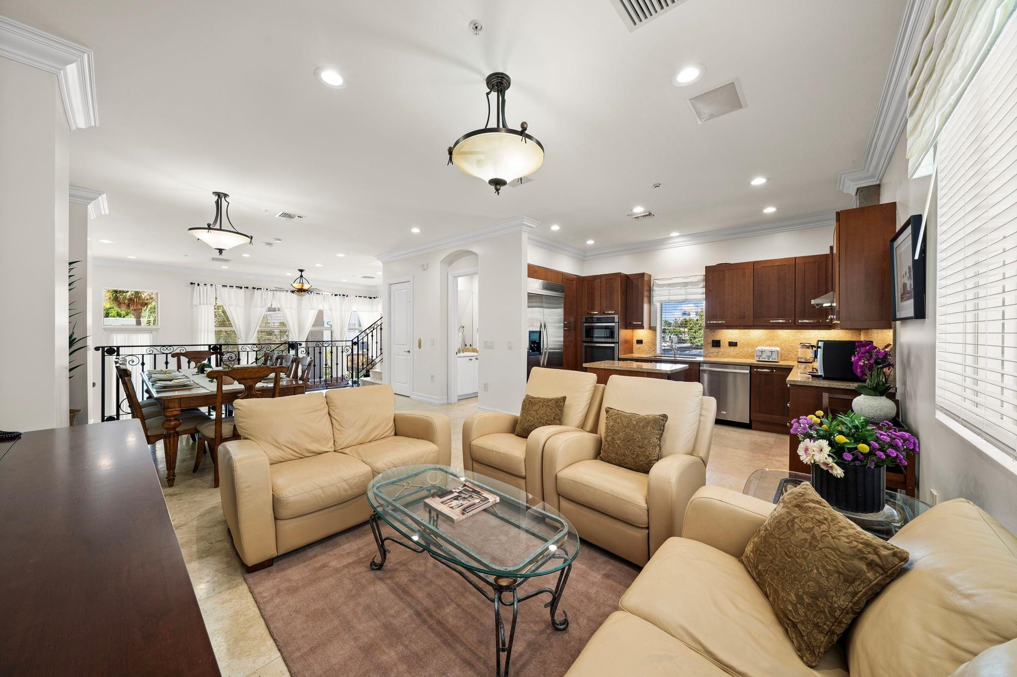 514 N Birch, Fort Lauderdale FL 33304