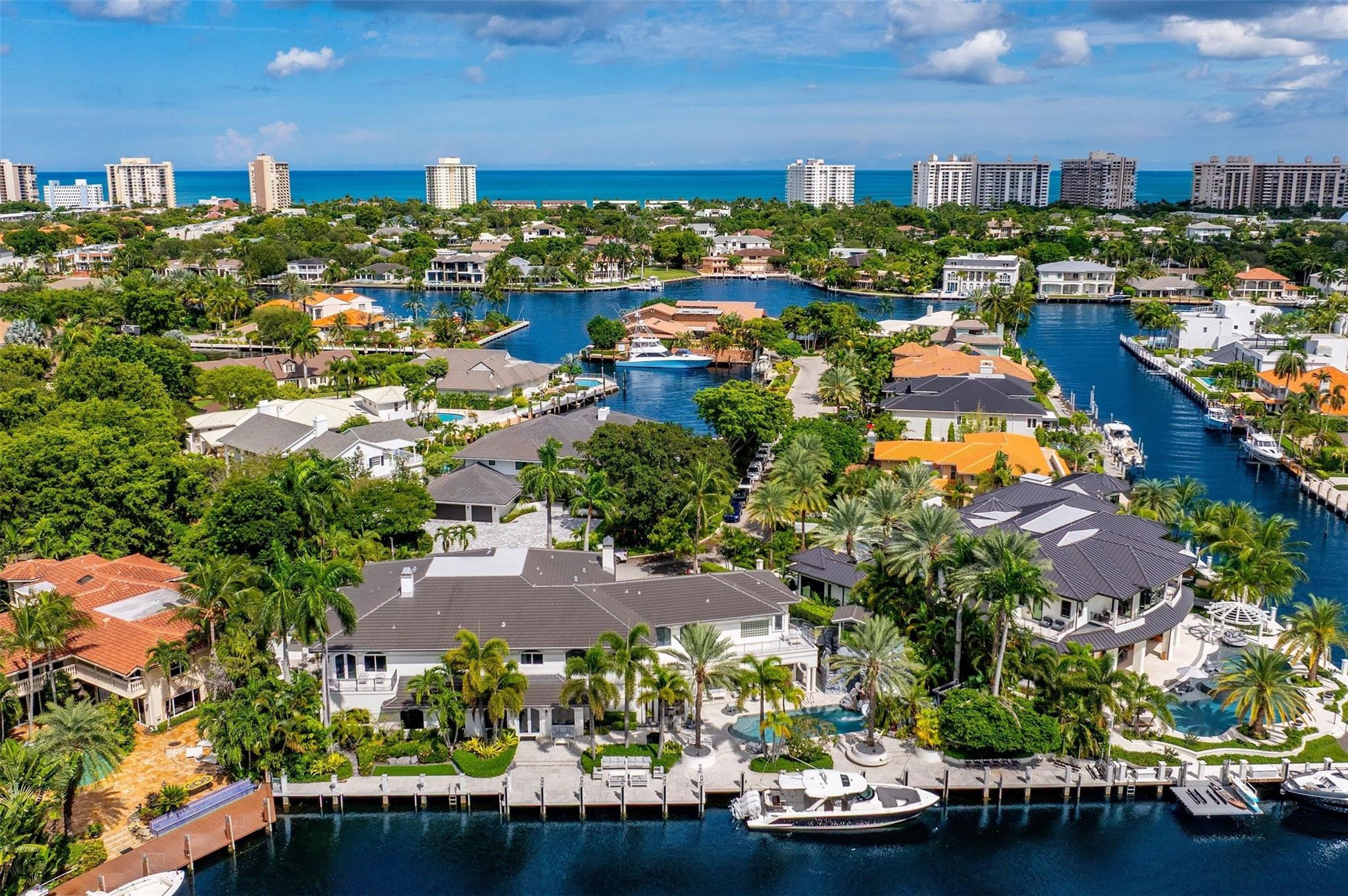 11 Bay Colony, Fort Lauderdale FL 33308