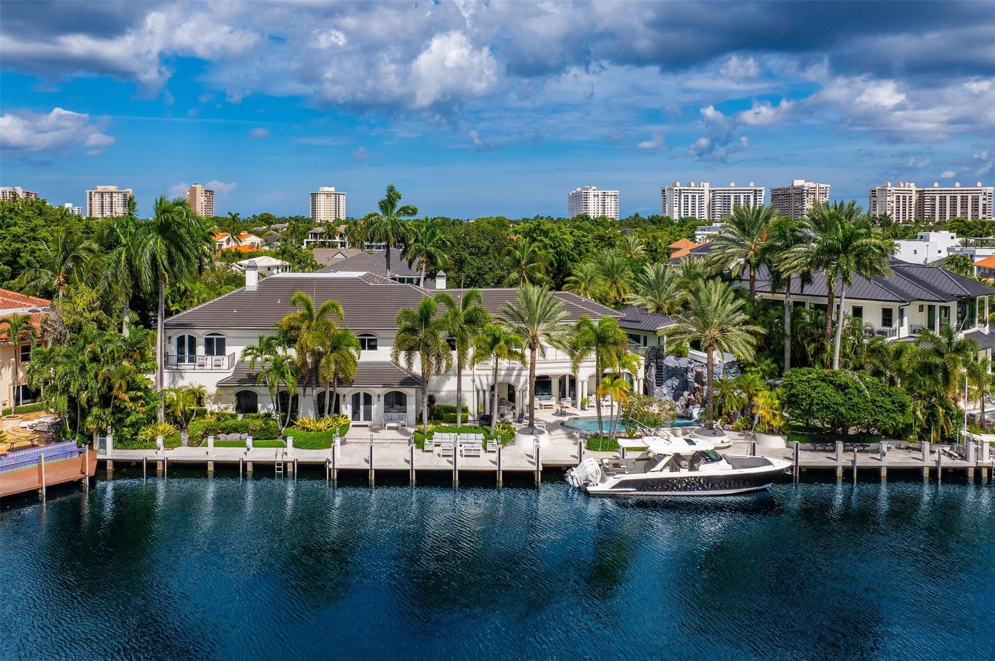 11 Bay Colony, Fort Lauderdale FL 33308
