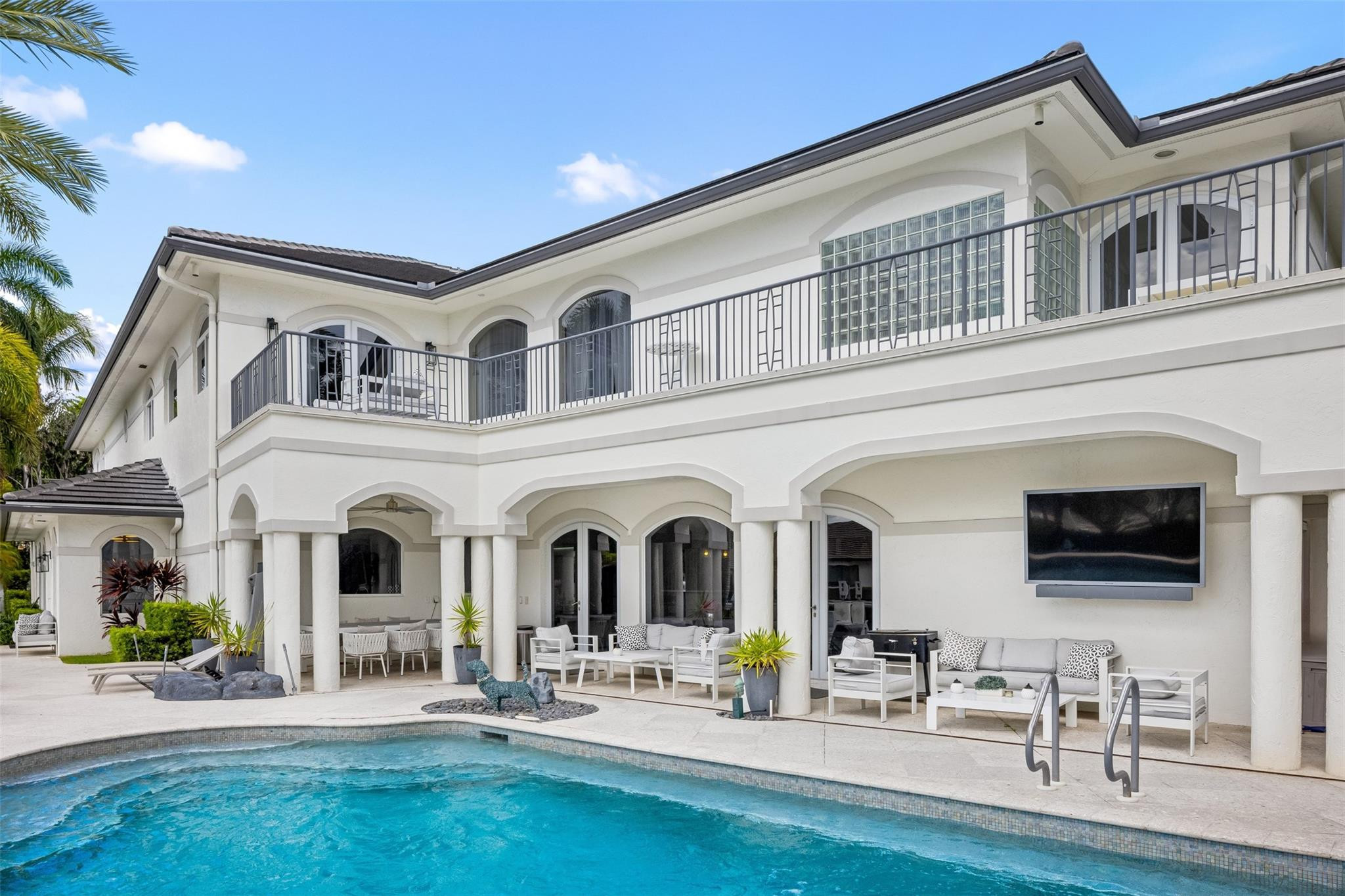 11 Bay Colony, Fort Lauderdale FL 33308