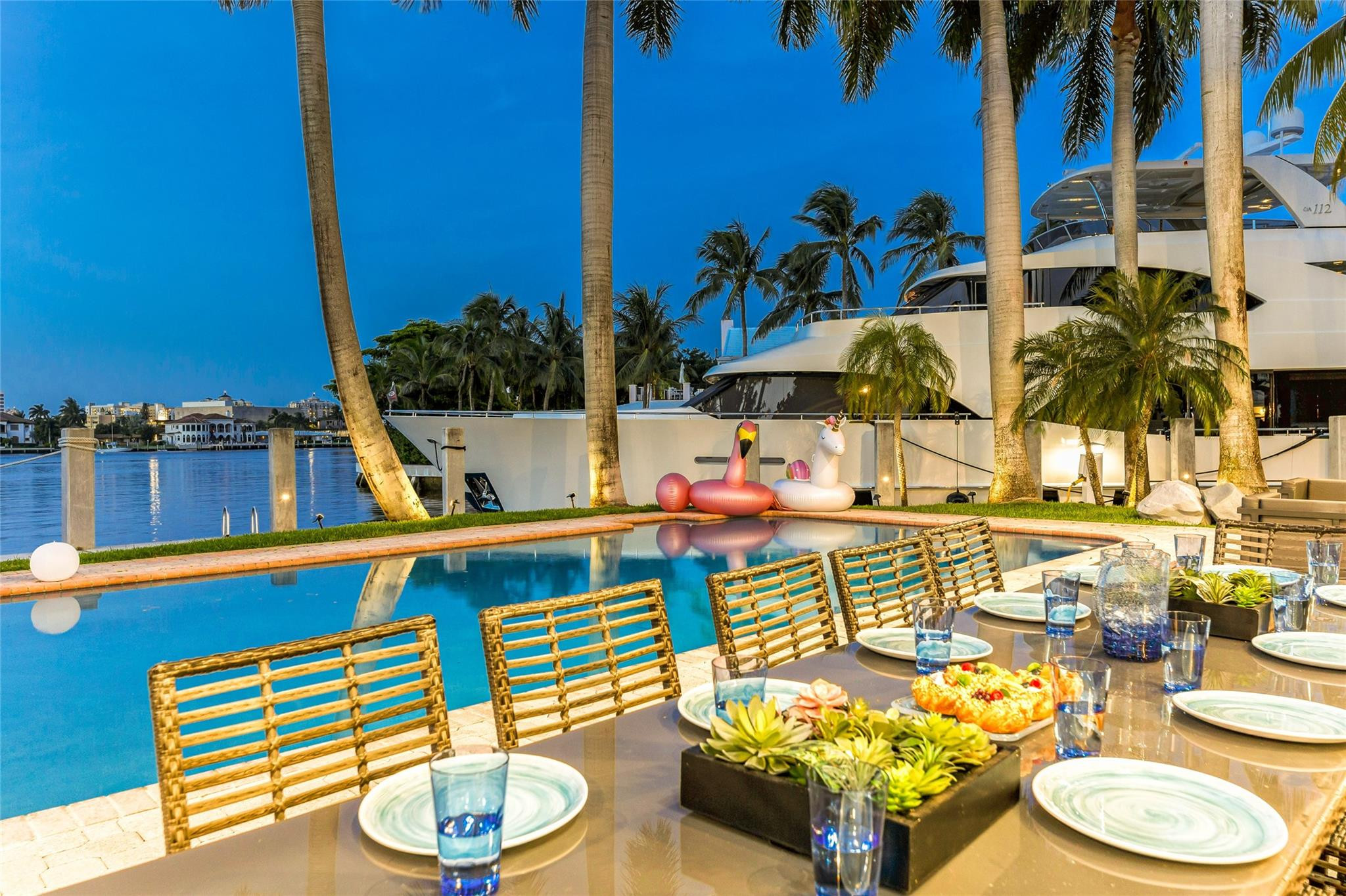 616 1st Key, Fort Lauderdale FL 33304