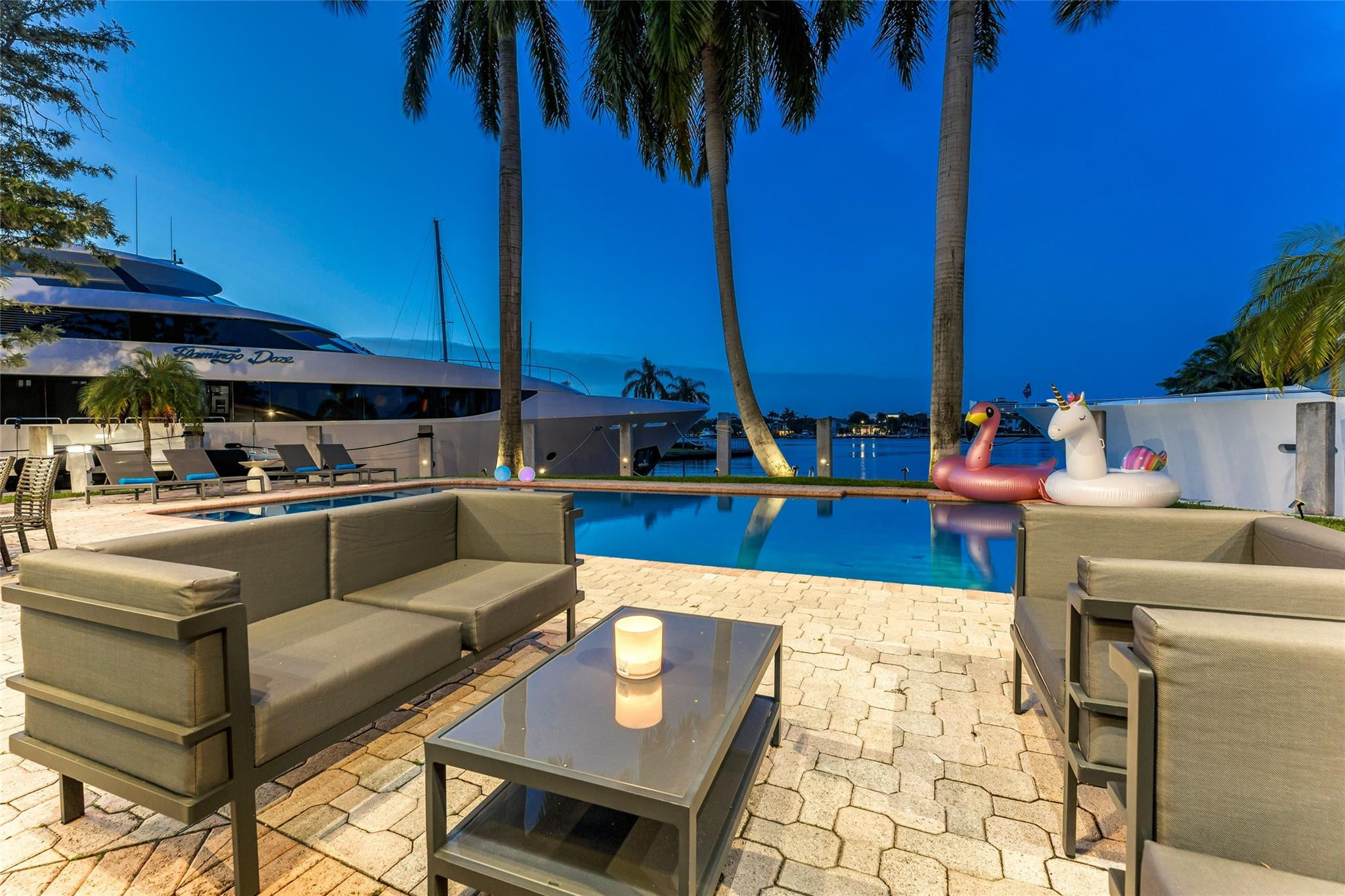 616 1st Key, Fort Lauderdale FL 33304