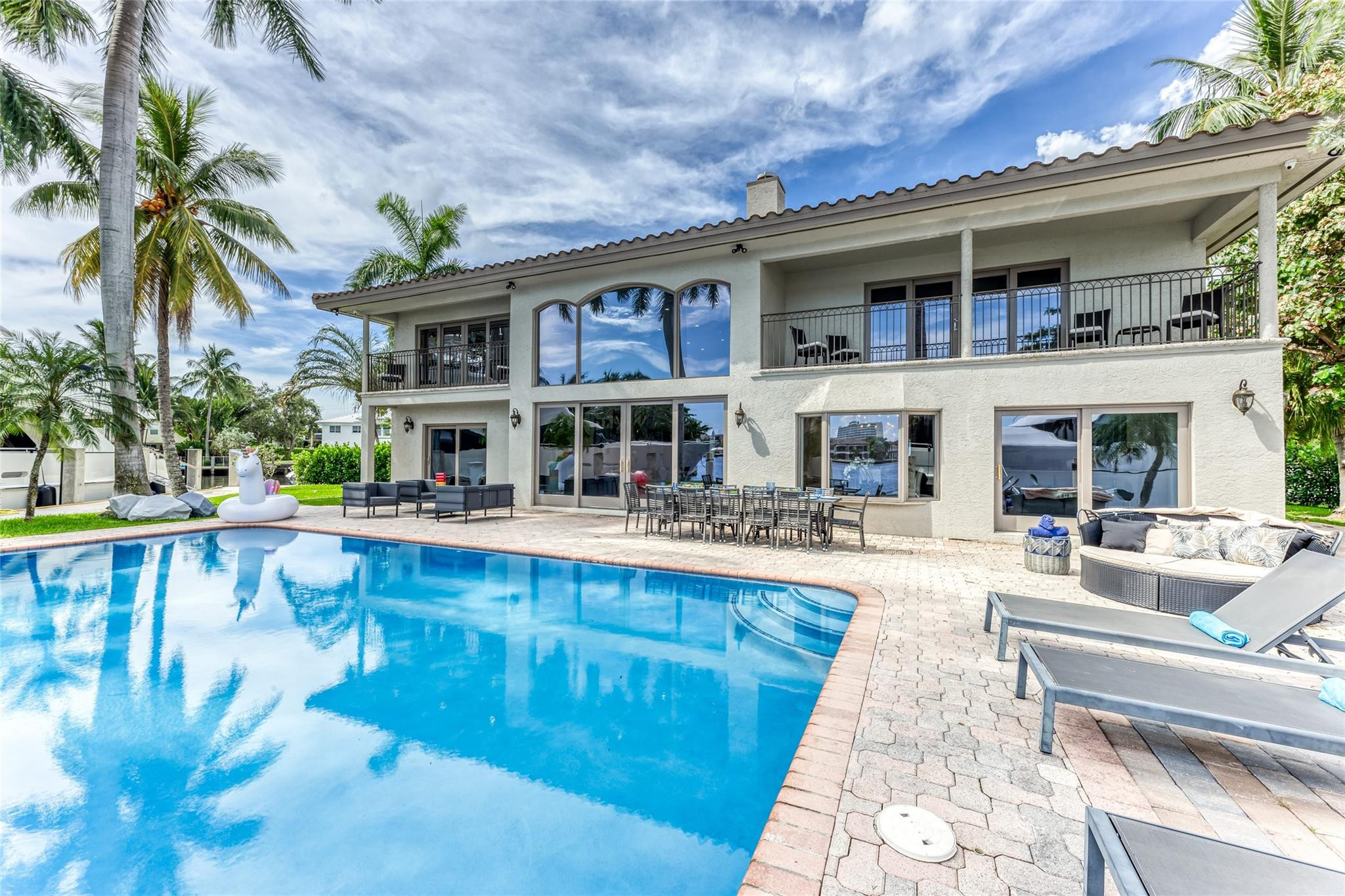 616 1st Key, Fort Lauderdale FL 33304