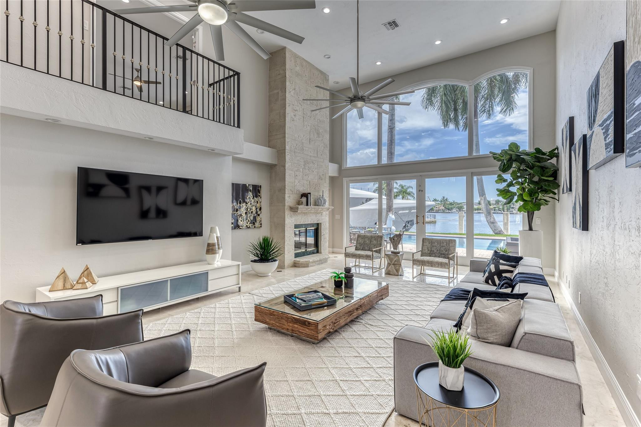 616 1st Key, Fort Lauderdale FL 33304