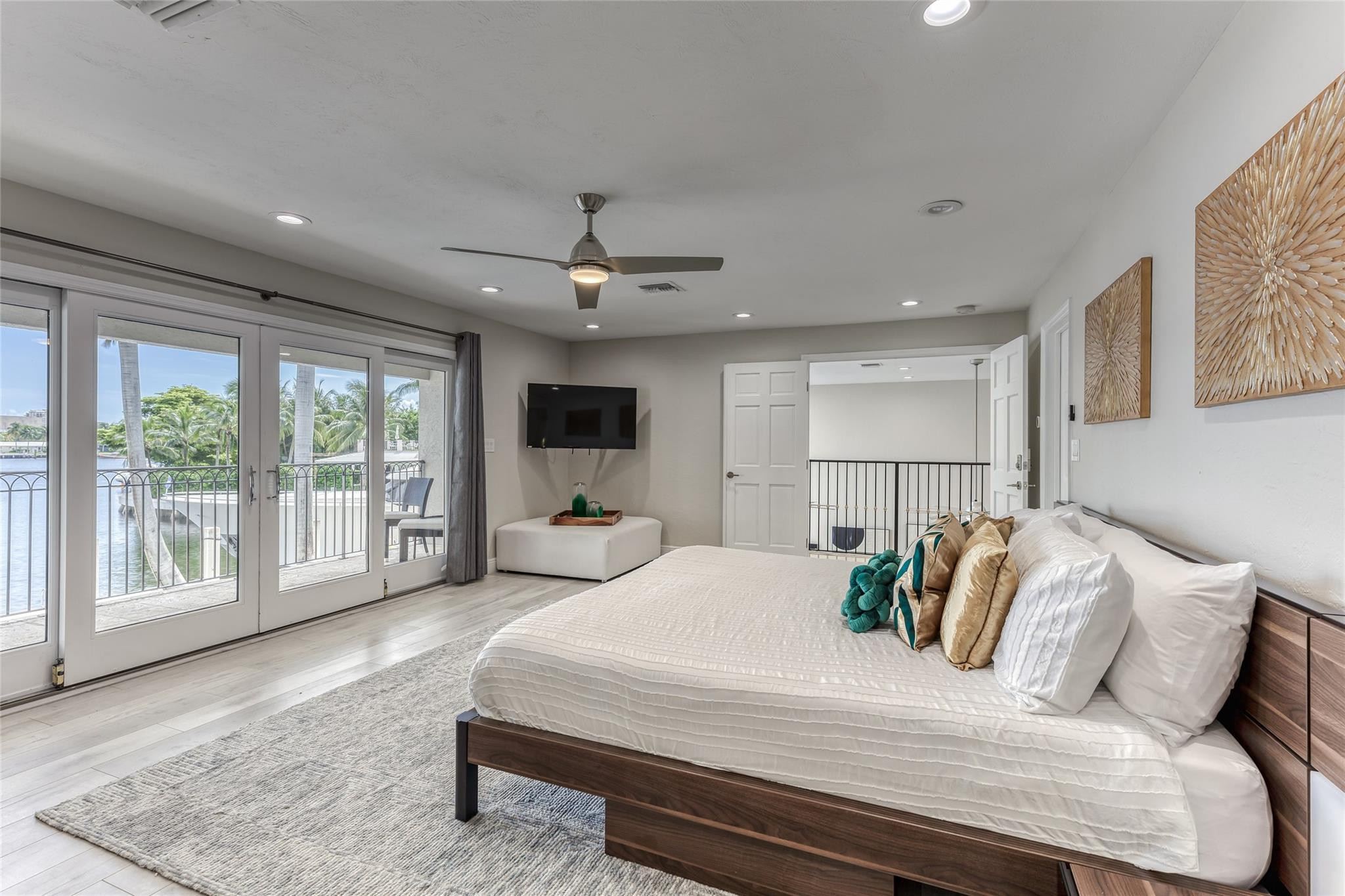 616 1st Key, Fort Lauderdale FL 33304