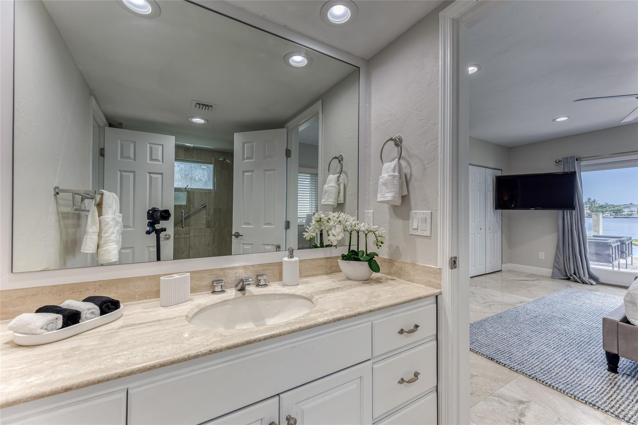 616 1st Key, Fort Lauderdale FL 33304