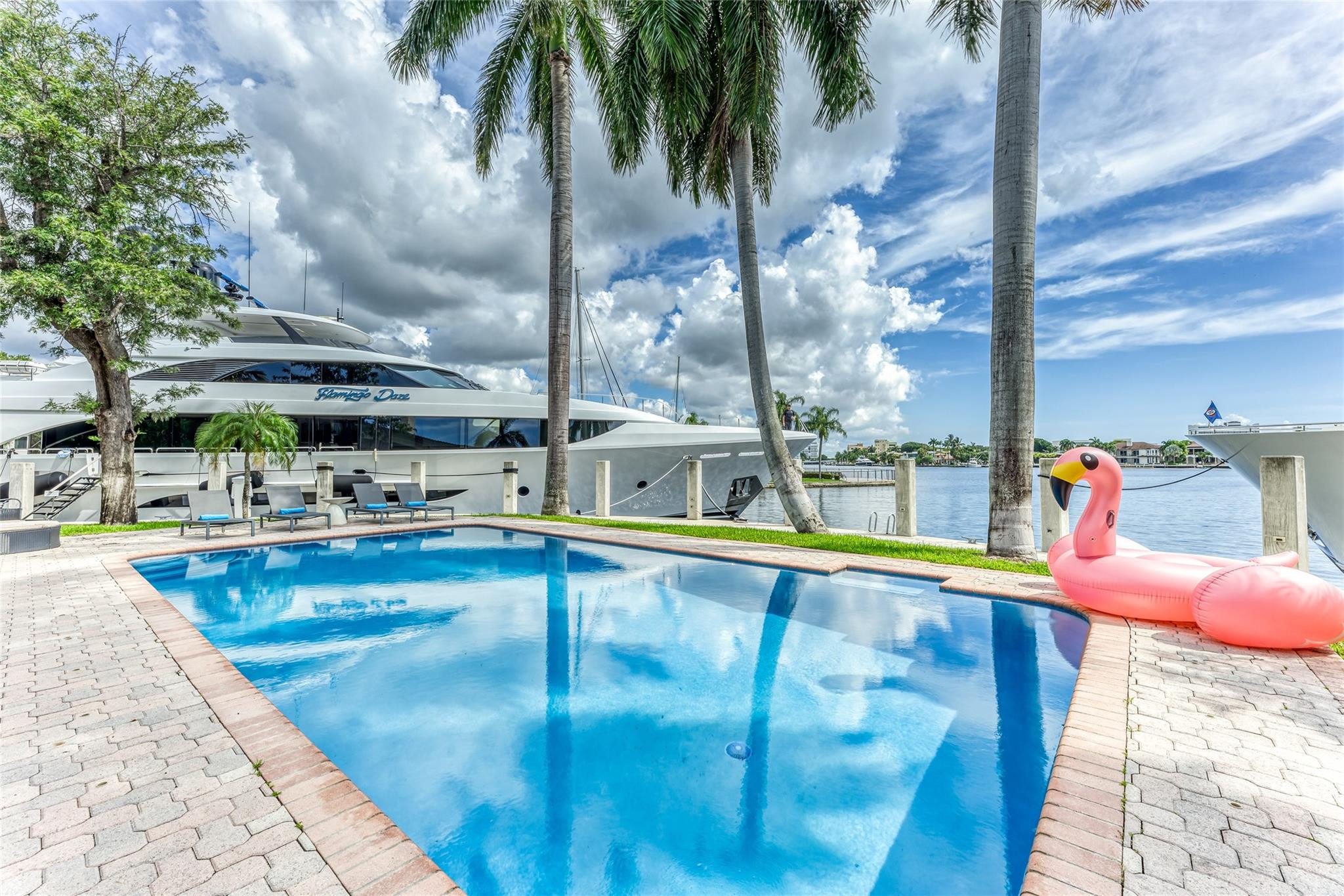 616 1st Key, Fort Lauderdale FL 33304