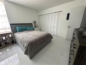 2350 NE 135th #203, North Miami FL 33181