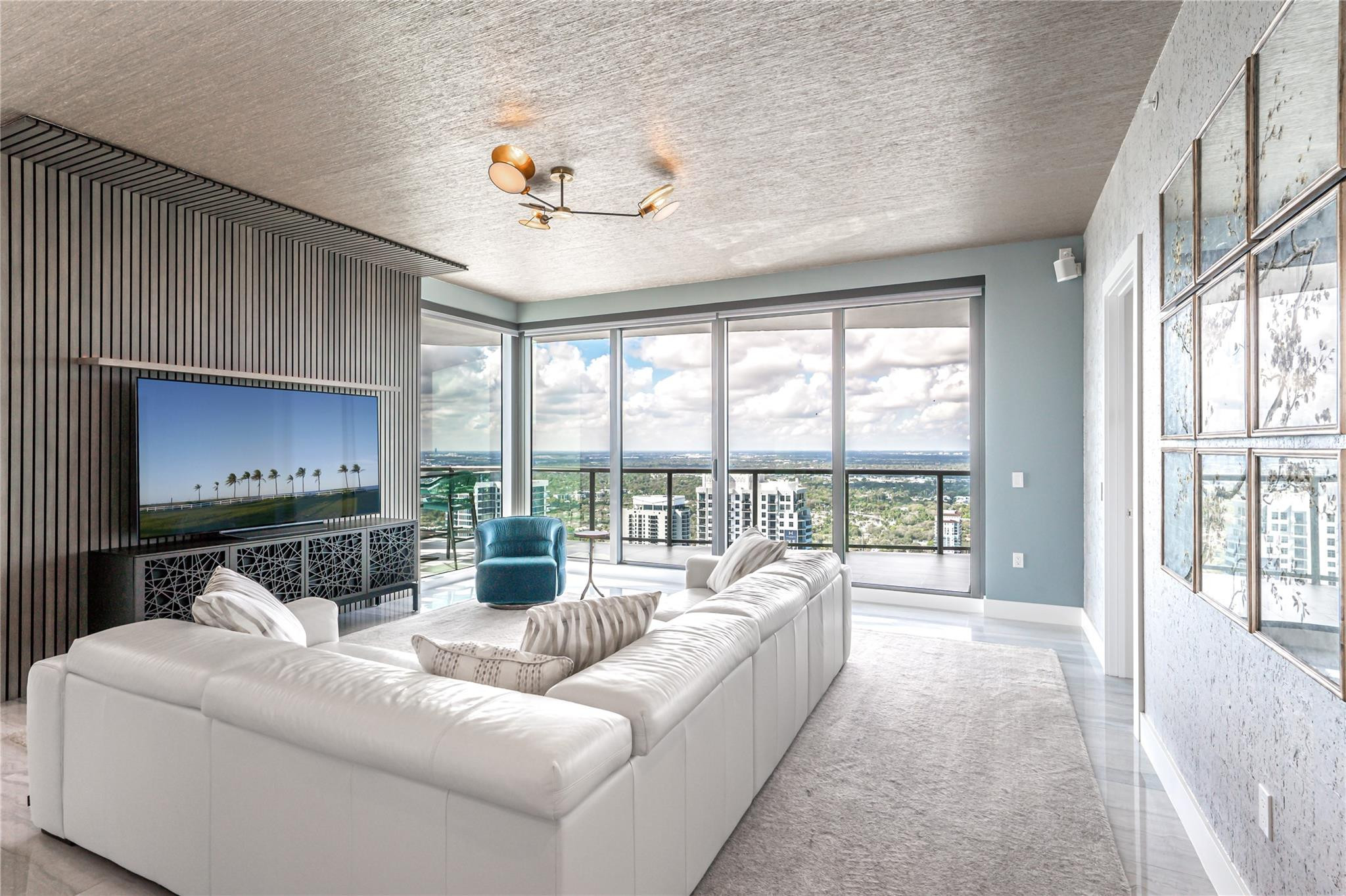 100 E Las Olas #4604, Fort Lauderdale FL 33301