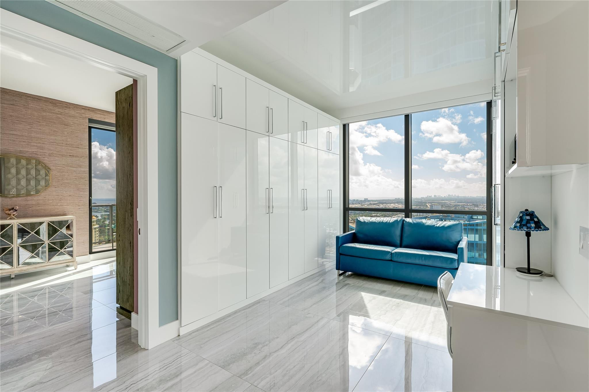 100 E Las Olas #4604, Fort Lauderdale FL 33301