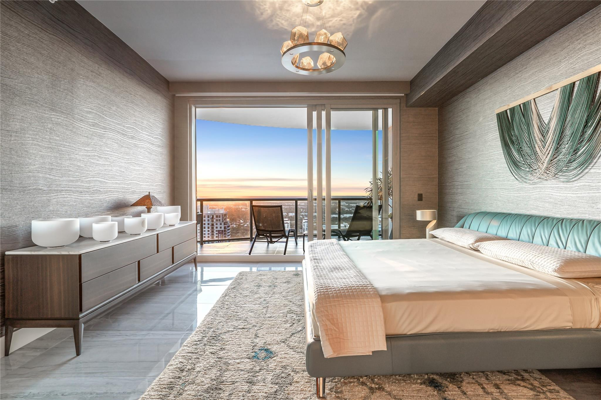 100 E Las Olas #4604, Fort Lauderdale FL 33301
