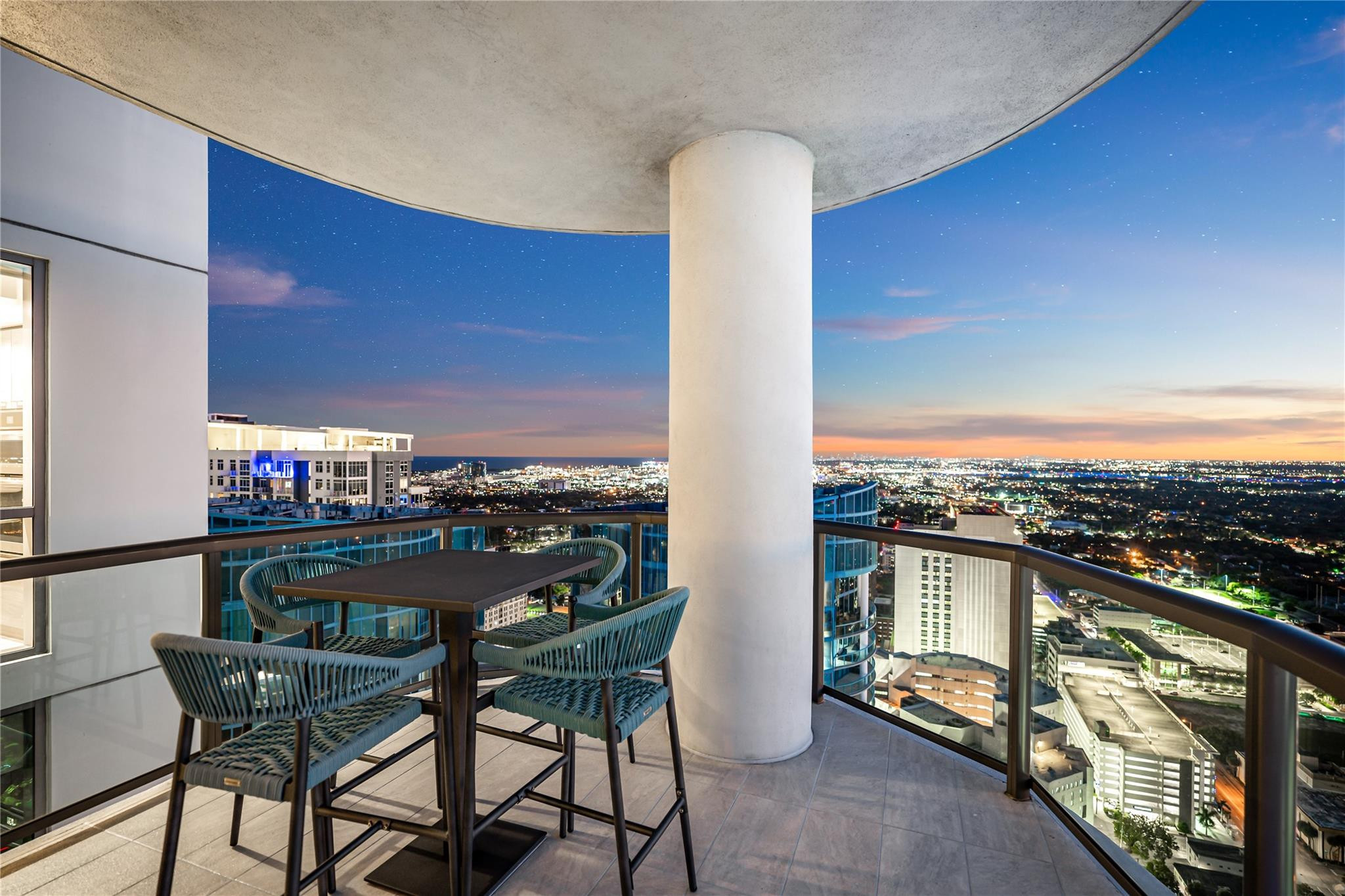 100 E Las Olas #4604, Fort Lauderdale FL 33301