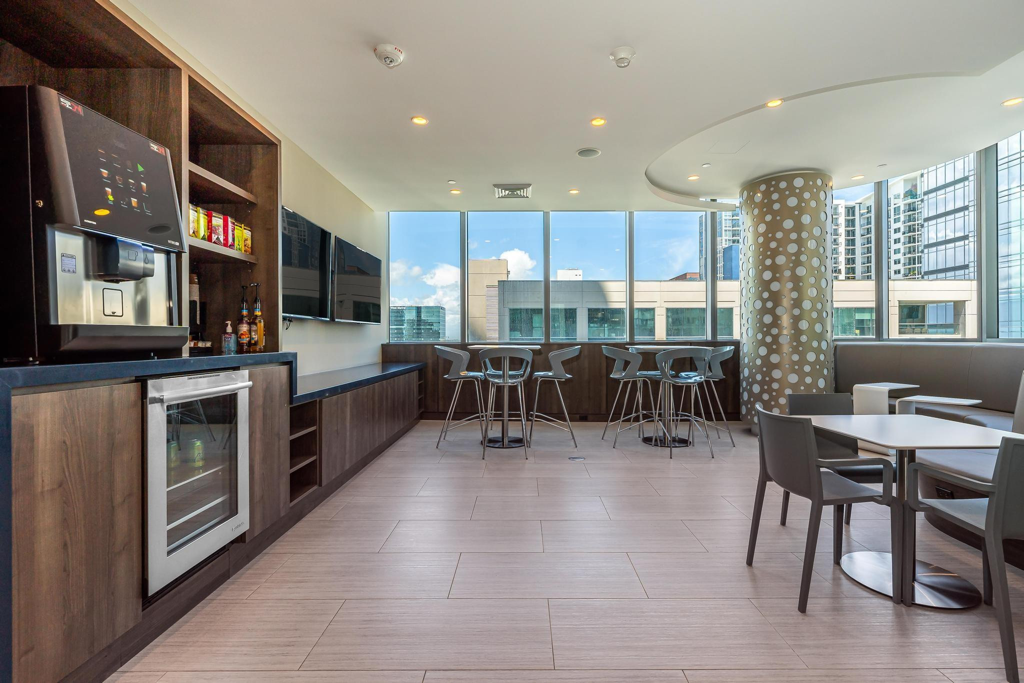 100 E Las Olas #4604, Fort Lauderdale FL 33301