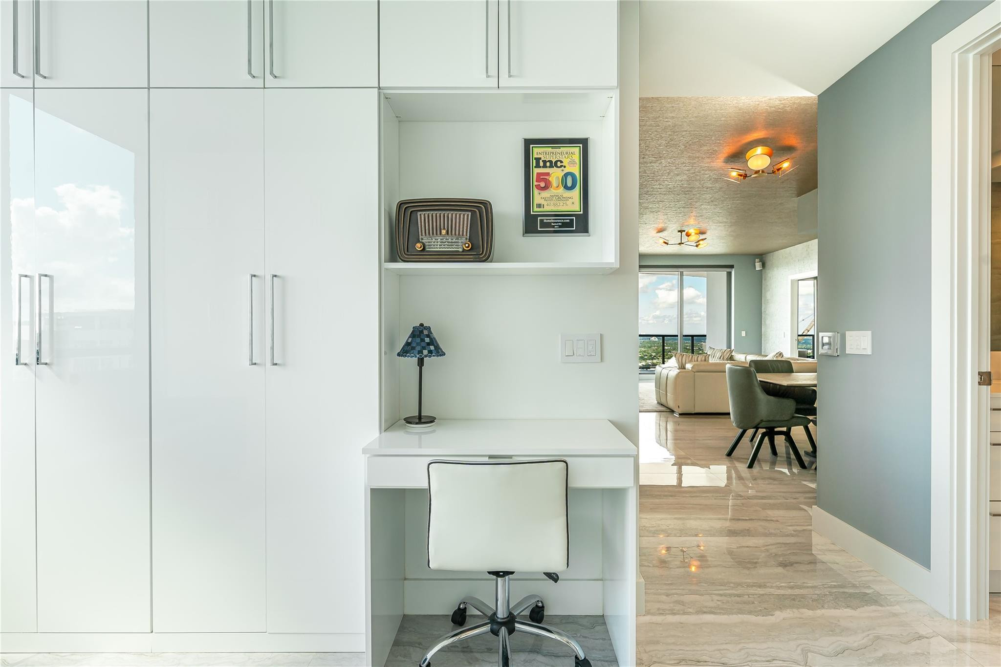 100 E Las Olas #4604, Fort Lauderdale FL 33301
