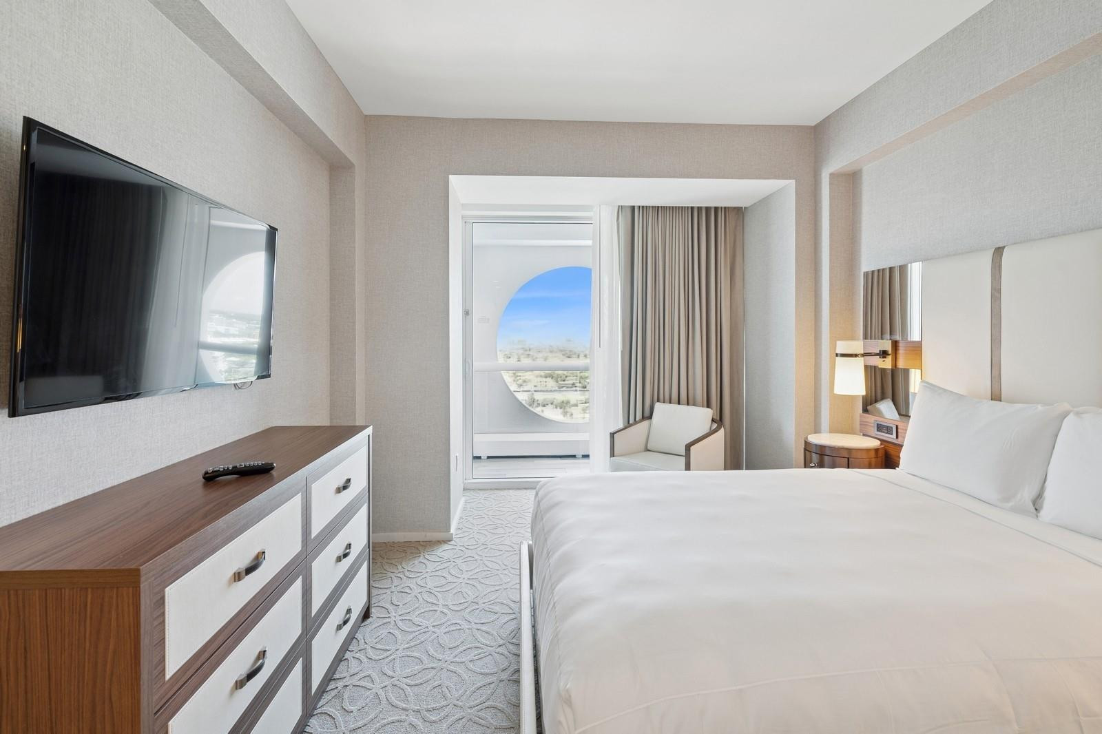 551 N Fort Lauderdale Beach #R1902, Fort Lauderdale FL 33304