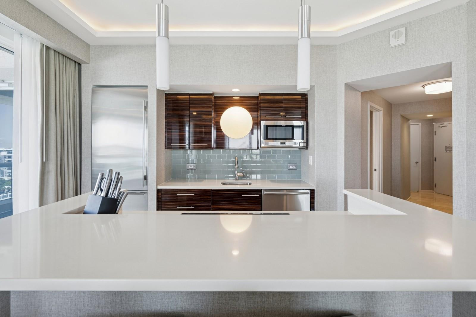 551 N Fort Lauderdale Beach #R1902, Fort Lauderdale FL 33304