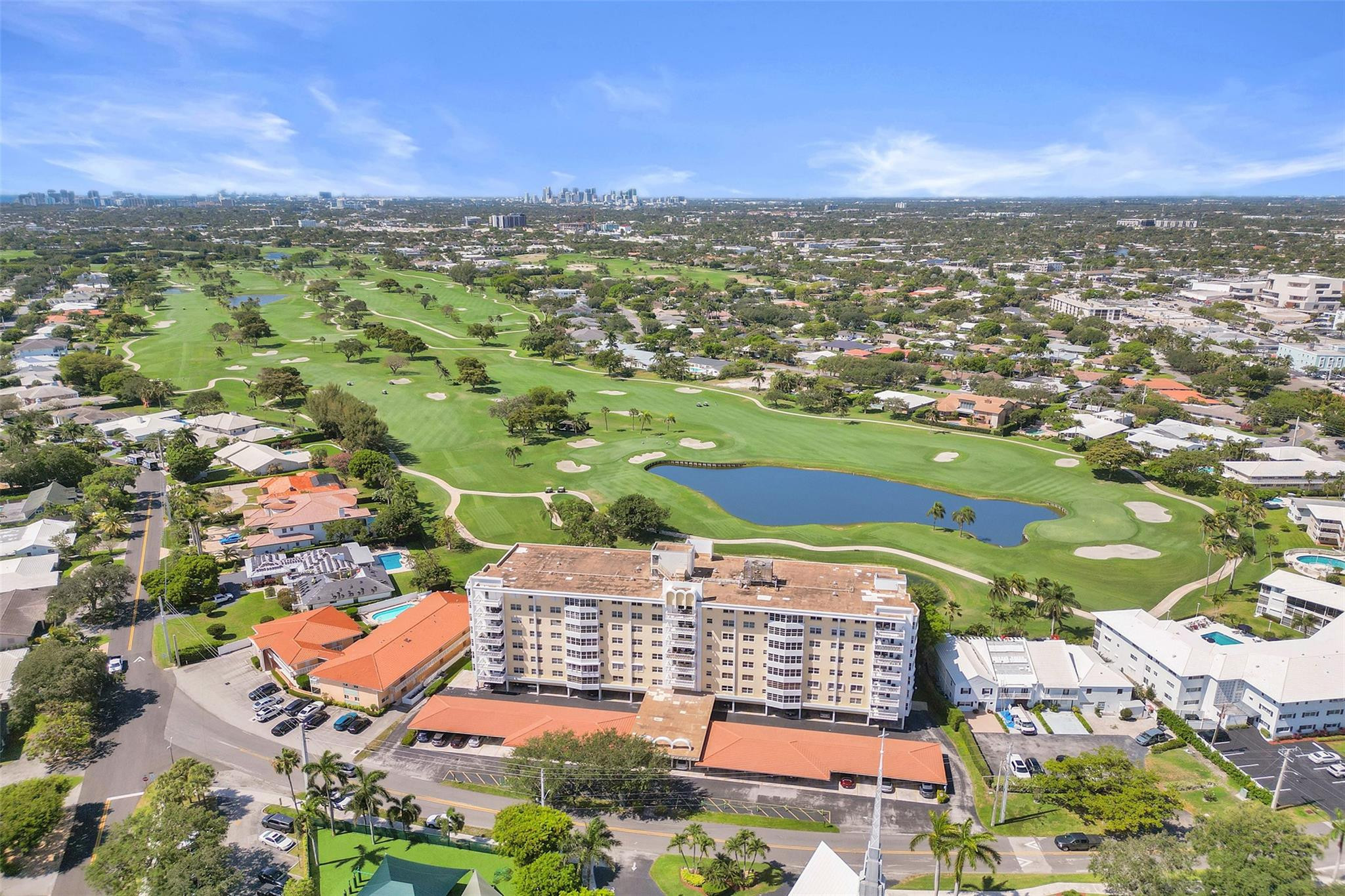 2500 NE 48th #603, Fort Lauderdale FL 33308