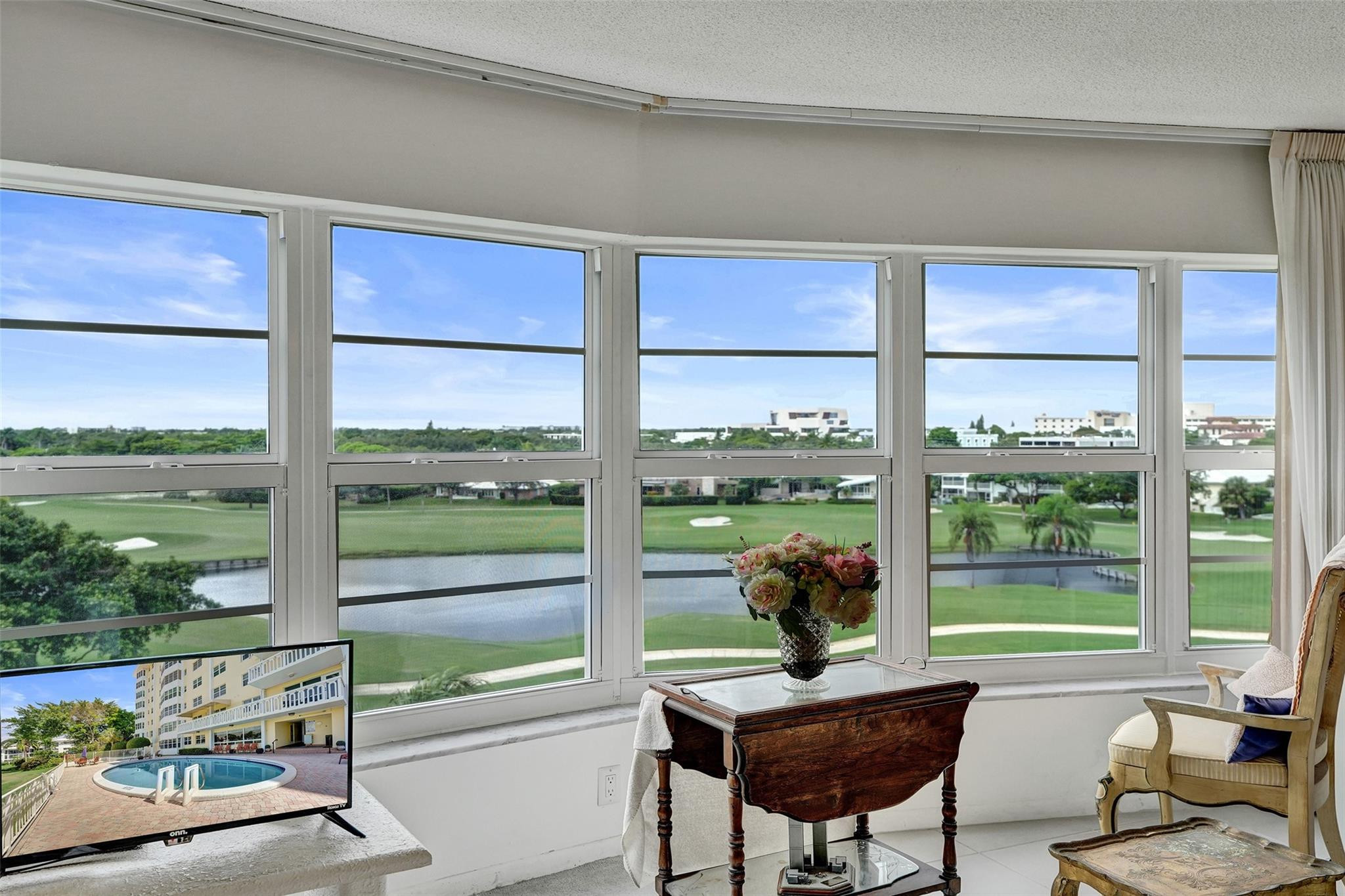 2500 NE 48th #603, Fort Lauderdale FL 33308