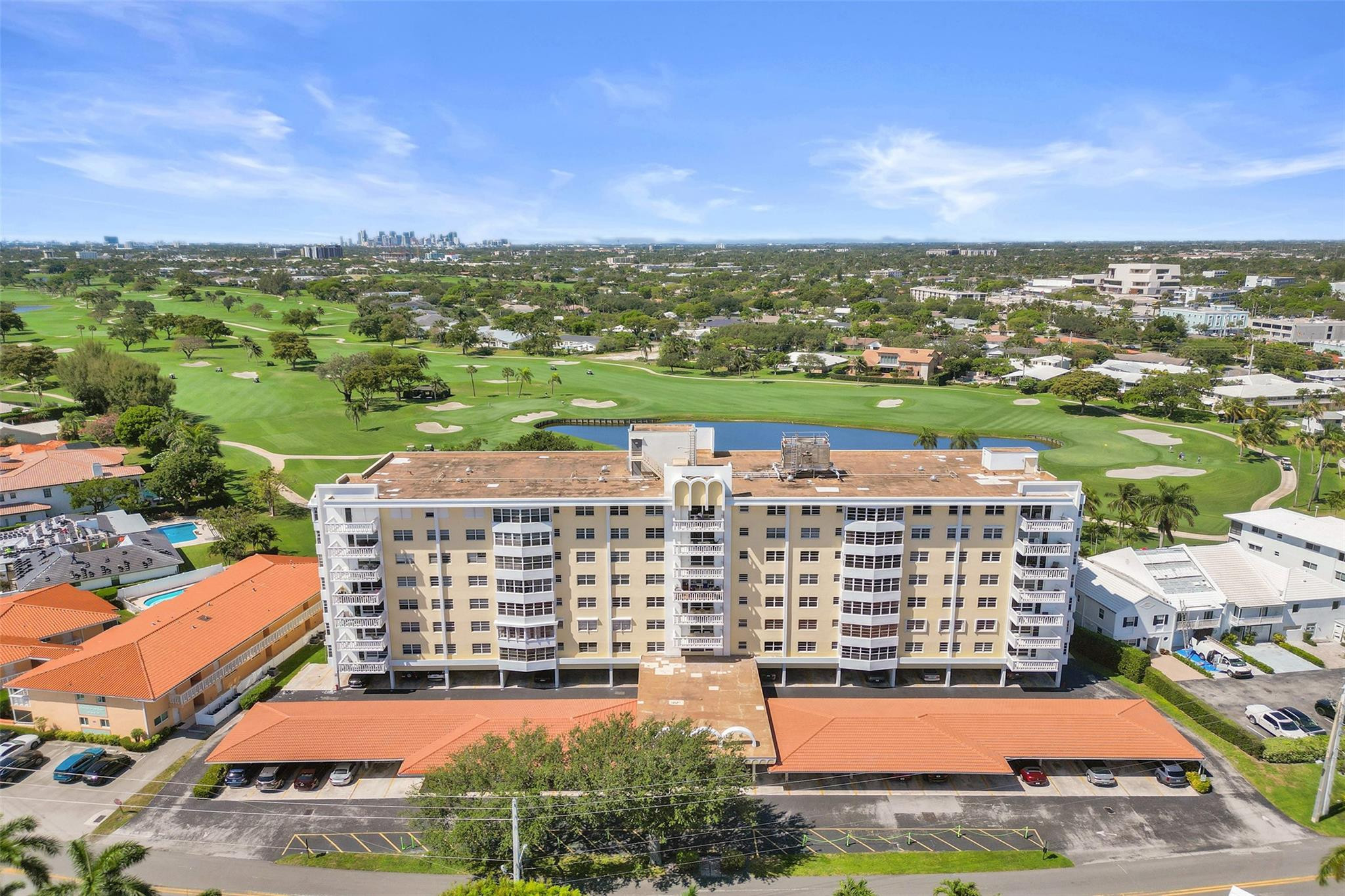2500 NE 48th #603, Fort Lauderdale FL 33308