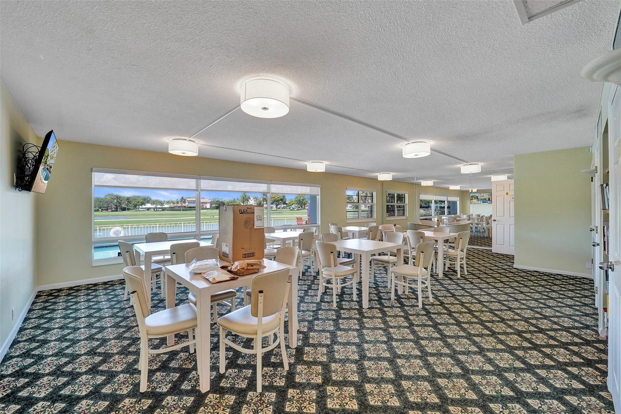 2500 NE 48th #603, Fort Lauderdale FL 33308