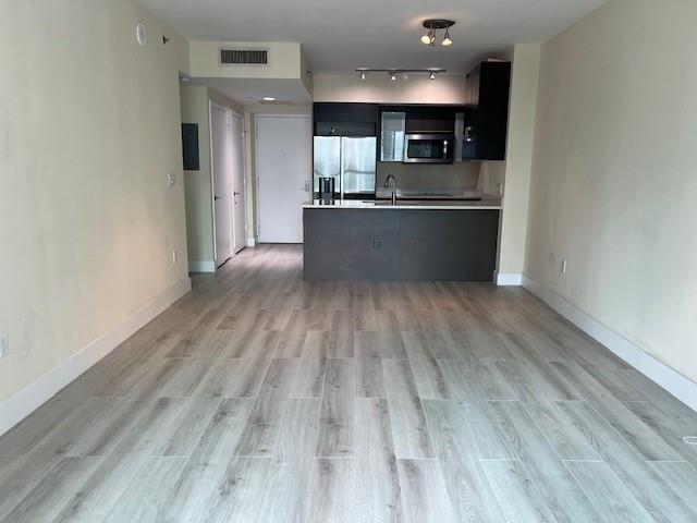 55 SE 6th St #2708, Miami FL 33131