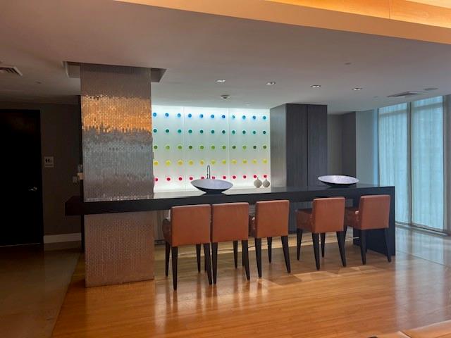 55 SE 6th St #2708, Miami FL 33131