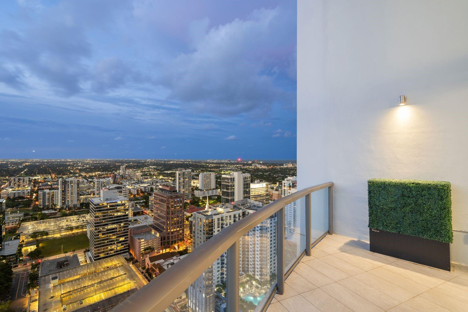 100 E Las Olas #4603, Fort Lauderdale FL 33301