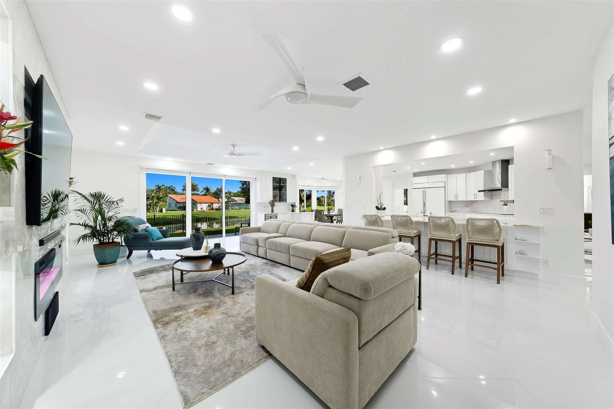 10038 Vestal, Coral Springs FL 33071