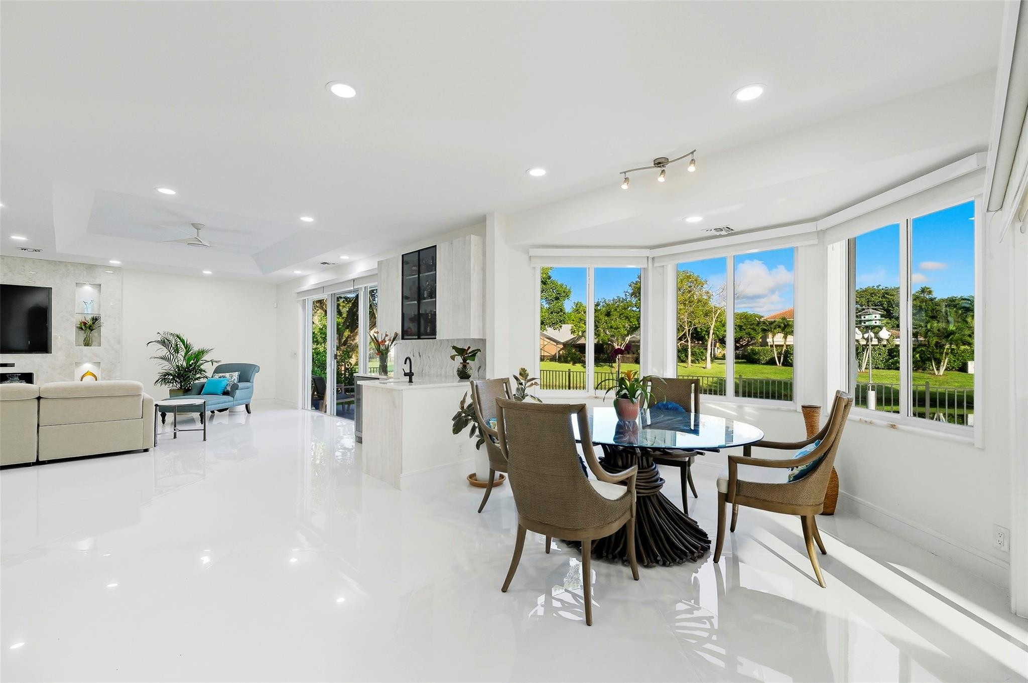 10038 Vestal, Coral Springs FL 33071