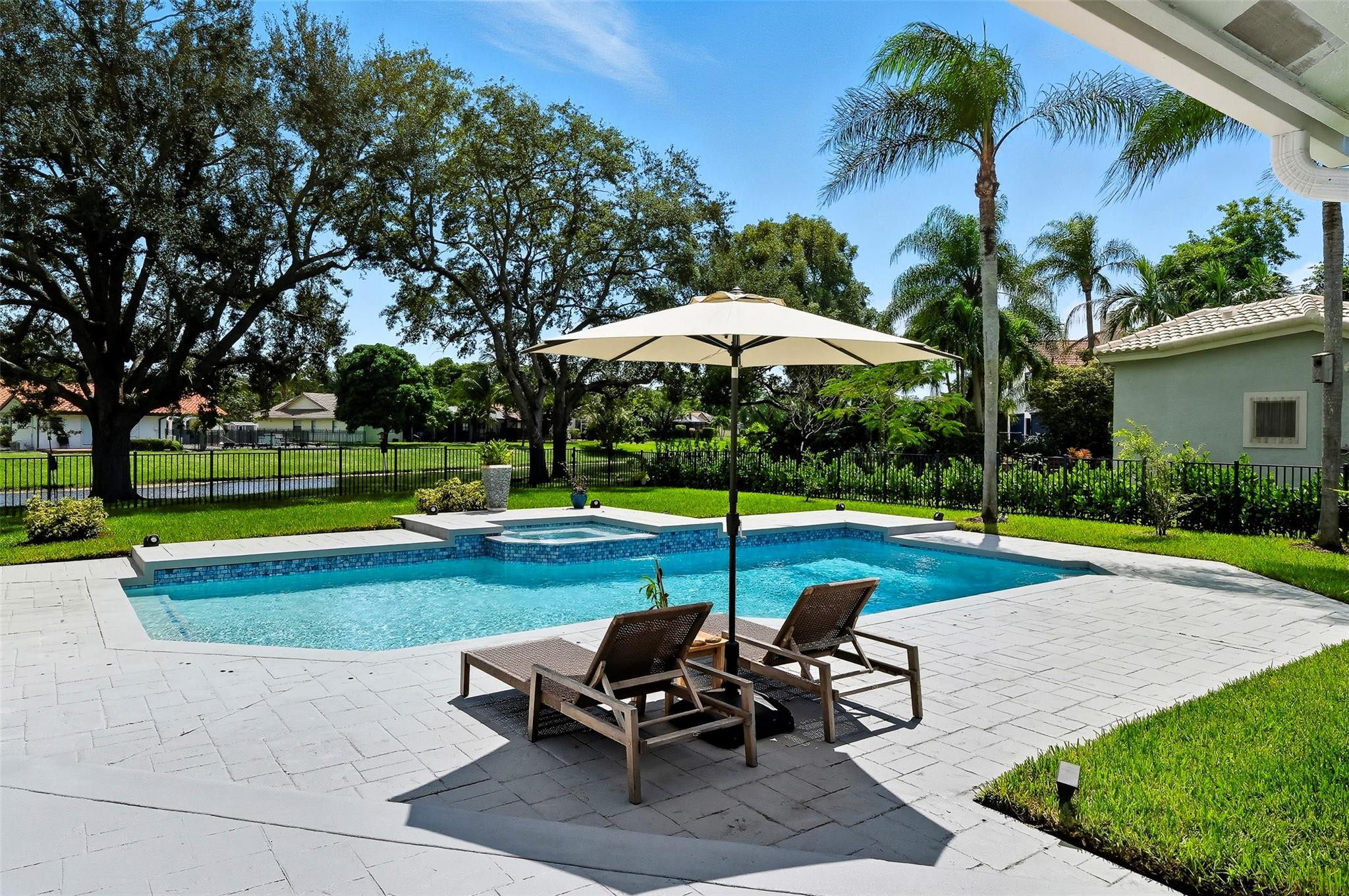 10038 Vestal, Coral Springs FL 33071
