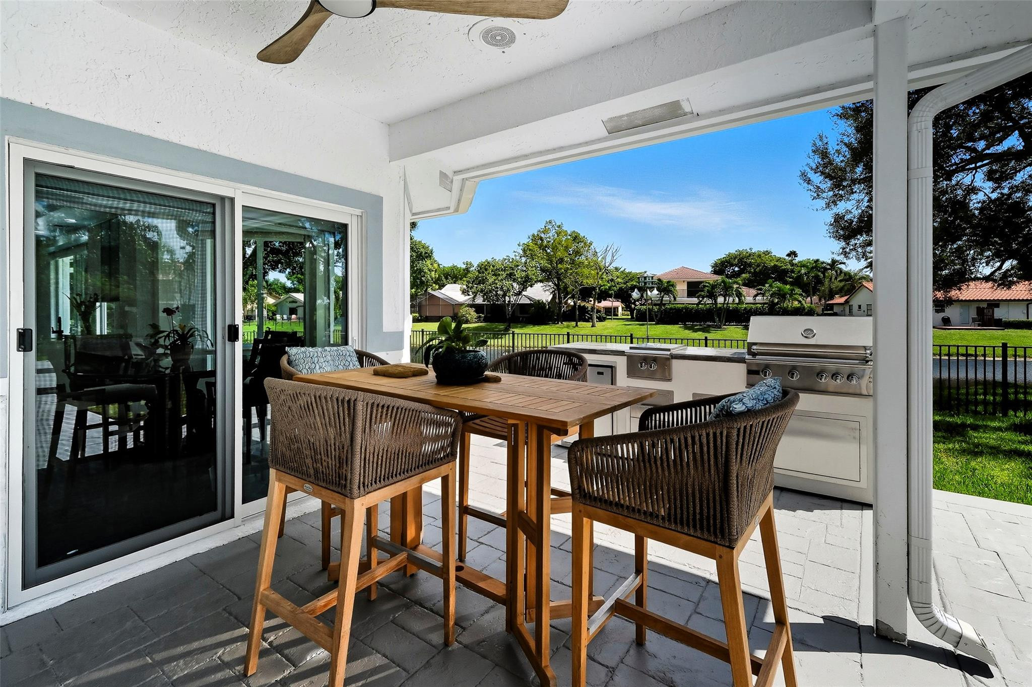 10038 Vestal, Coral Springs FL 33071