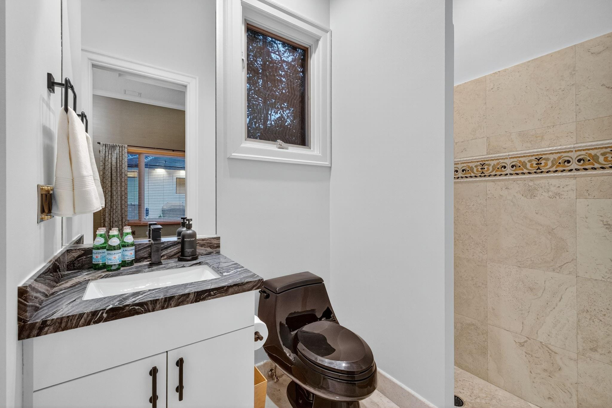 1518 E Lake, Fort Lauderdale FL 33316