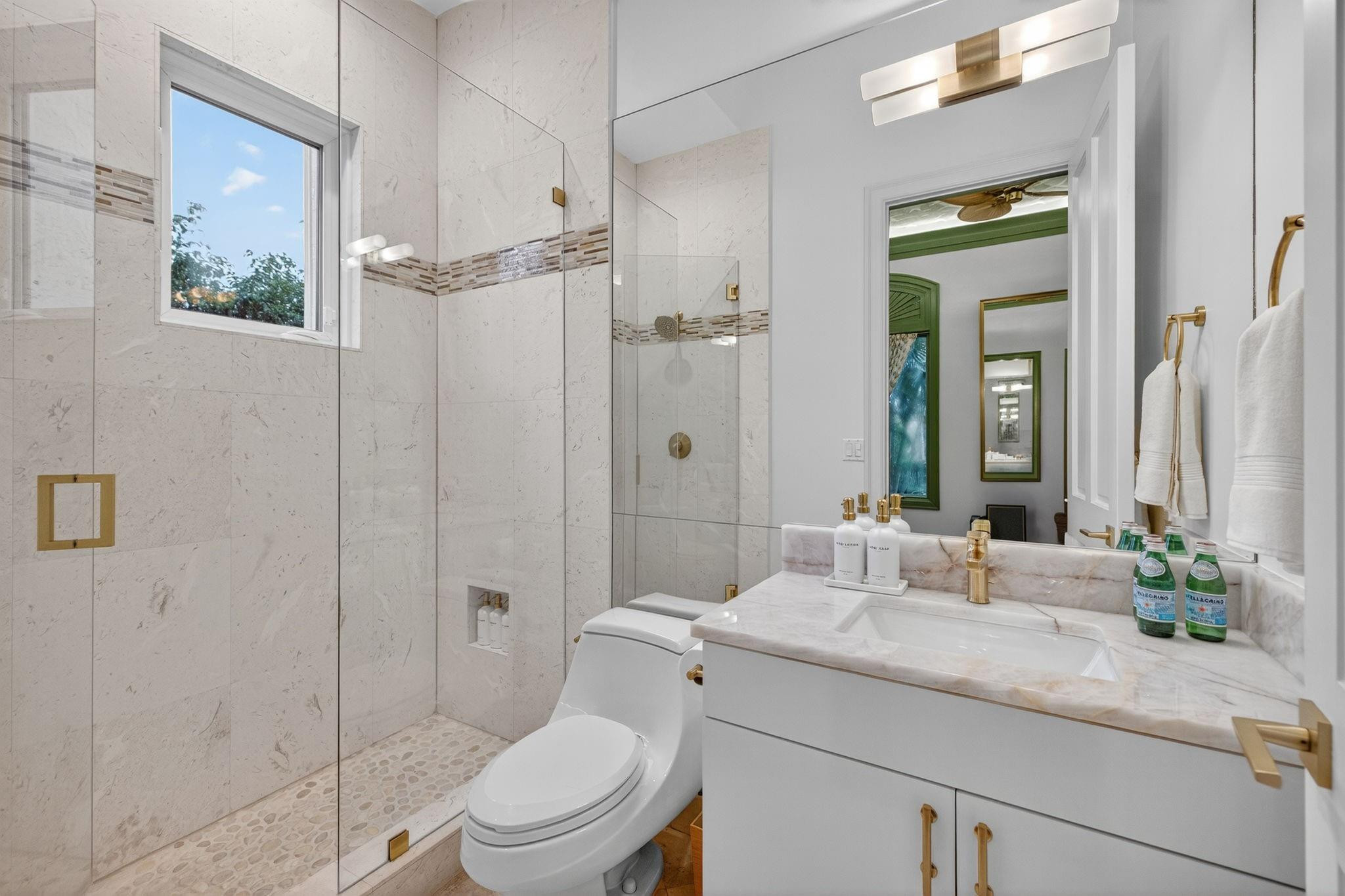 1518 E Lake, Fort Lauderdale FL 33316