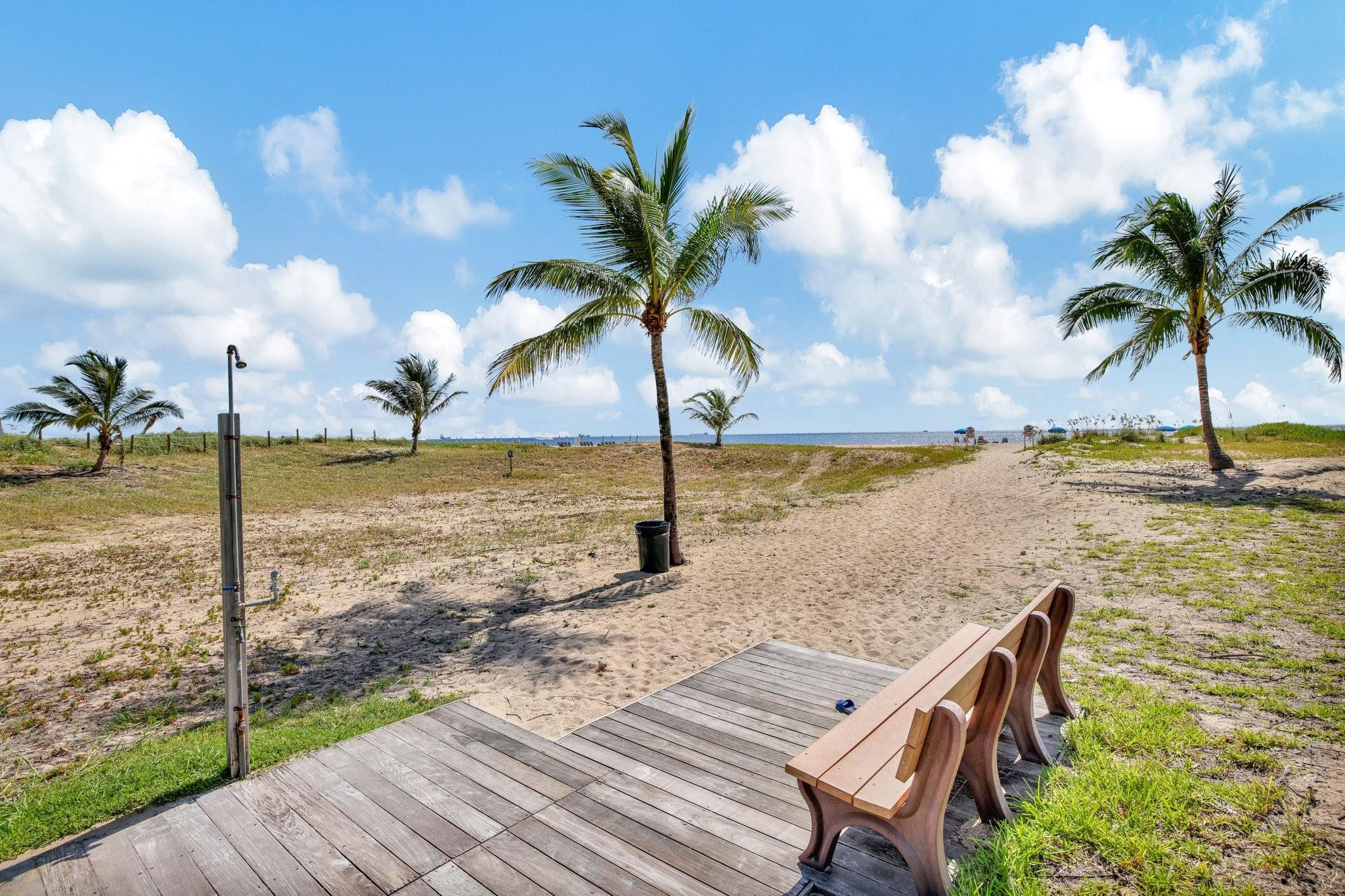 1518 E Lake, Fort Lauderdale FL 33316