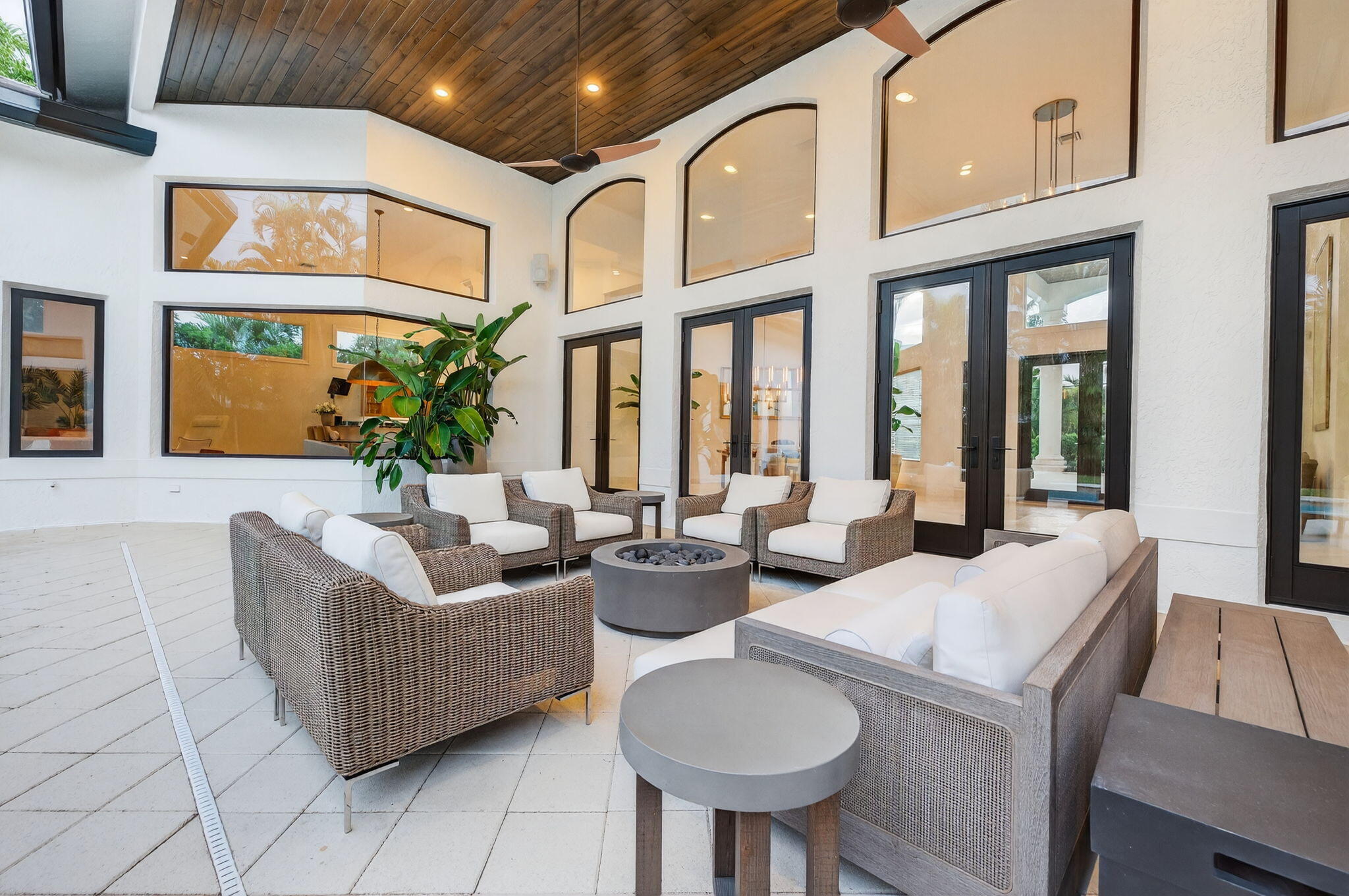 1518 E Lake, Fort Lauderdale FL 33316