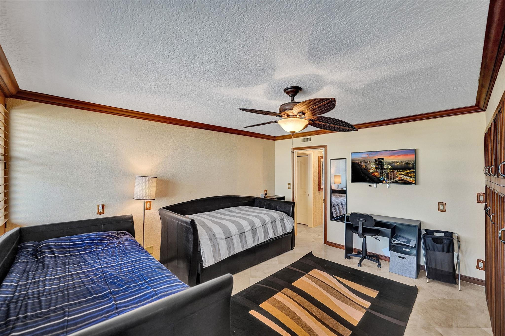 936 Intracoastal #11c, Fort Lauderdale FL 33304