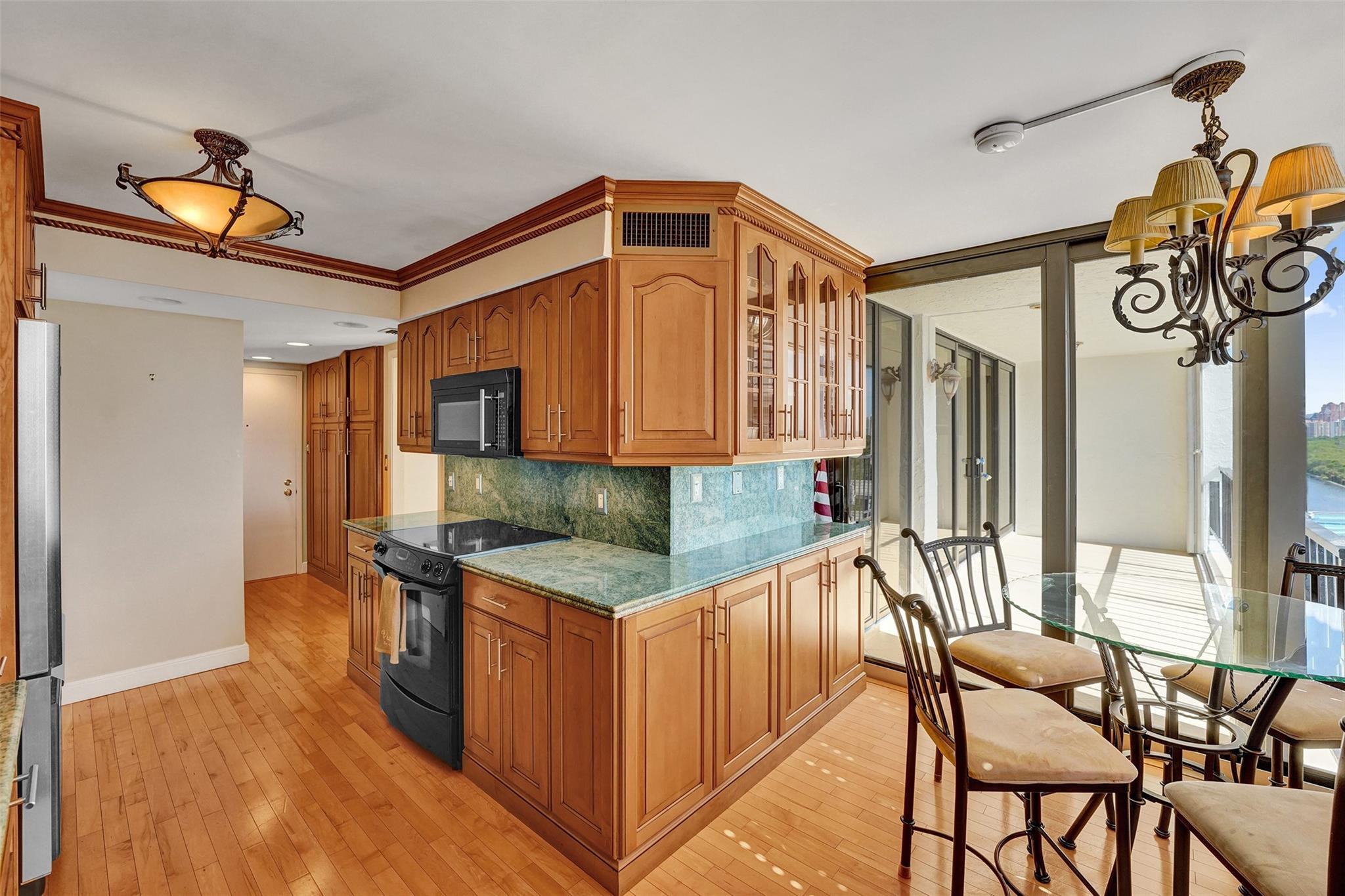 936 Intracoastal #11c, Fort Lauderdale FL 33304
