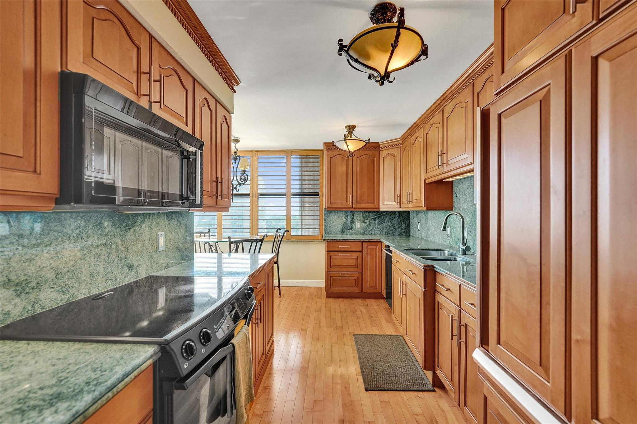 936 Intracoastal #11c, Fort Lauderdale FL 33304