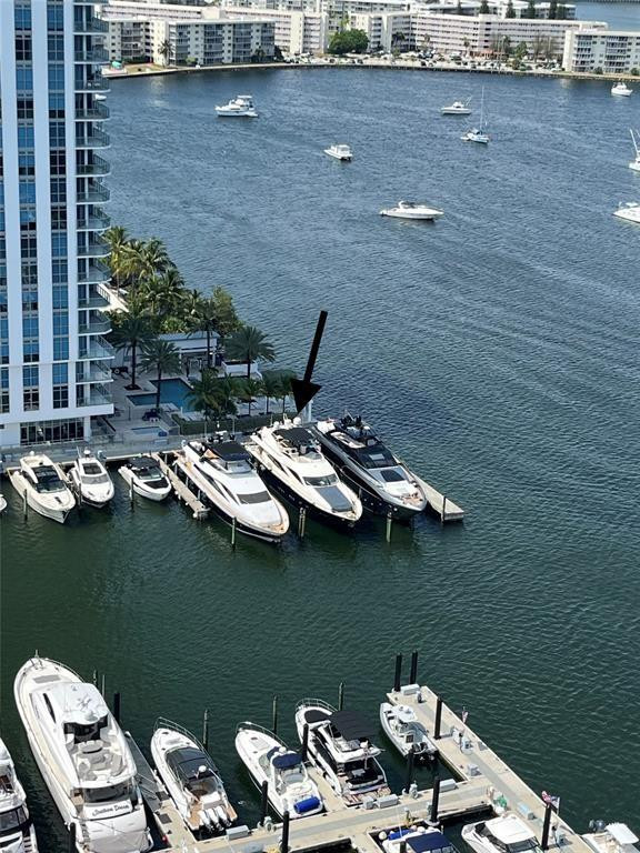 17111 Biscayne #2105 + 1 BOAT SLIP 100 ft, North Miami Beach FL 33160