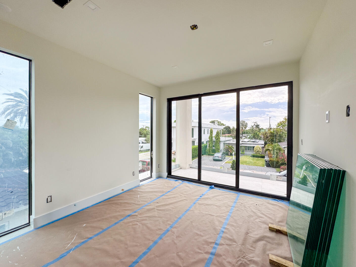 1319 NE 14th #1319, Fort Lauderdale FL 33304