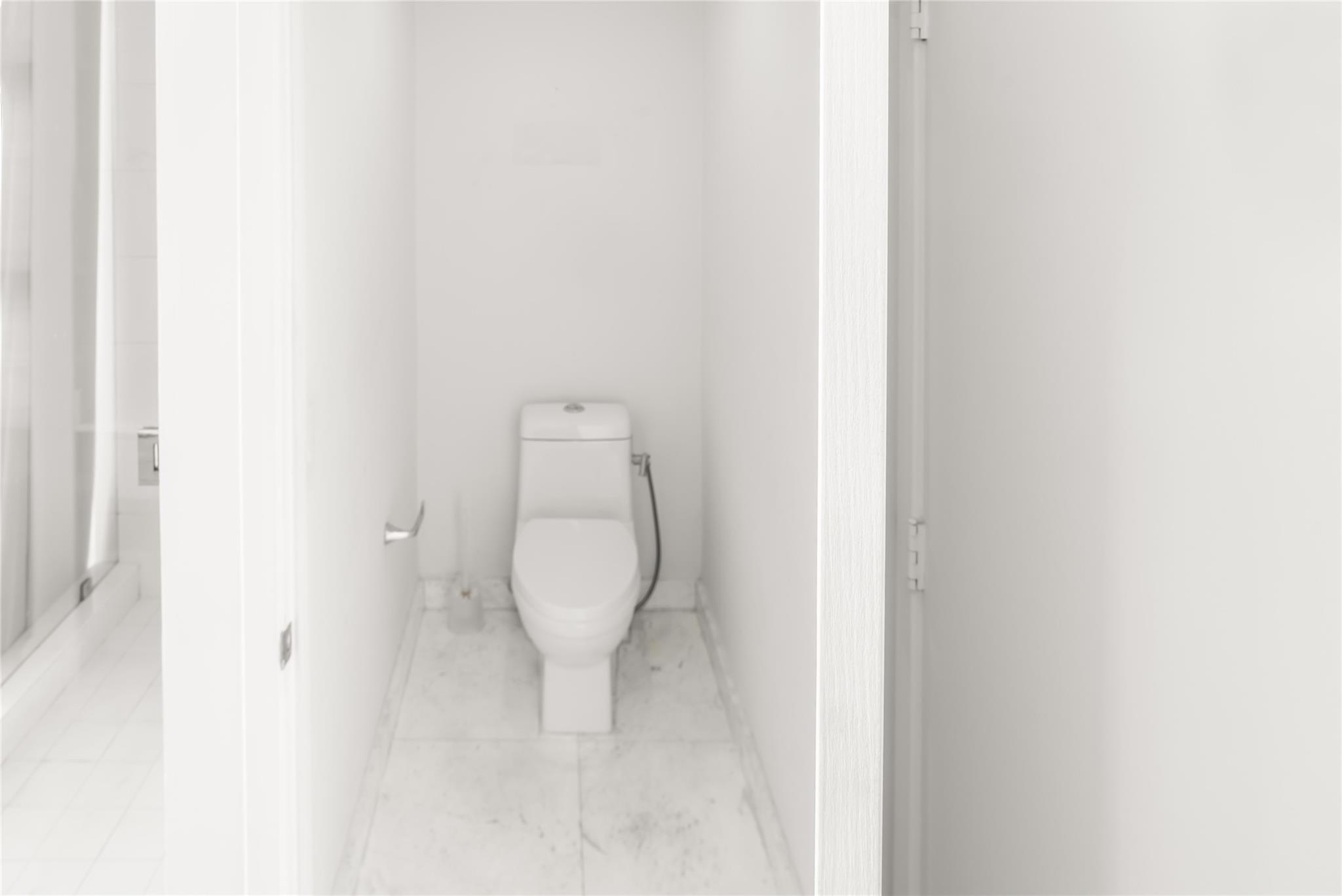 460 NE 28th St #3407, Miami FL 33137